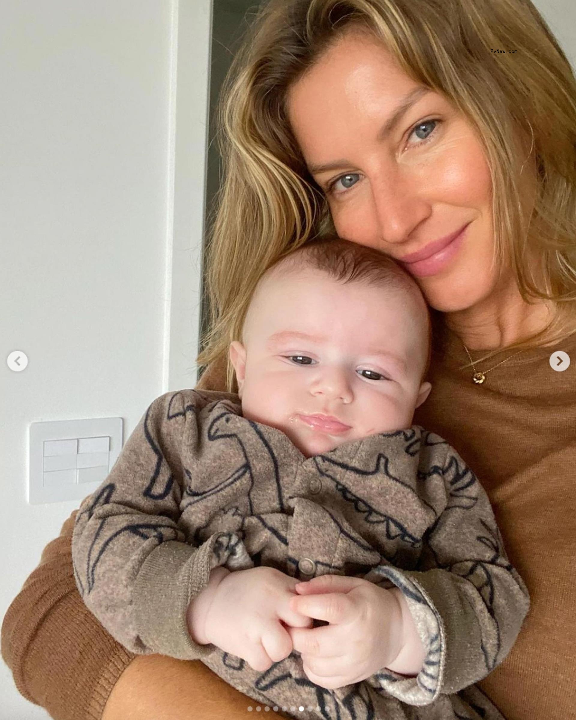 Gisele Bündchen with baby