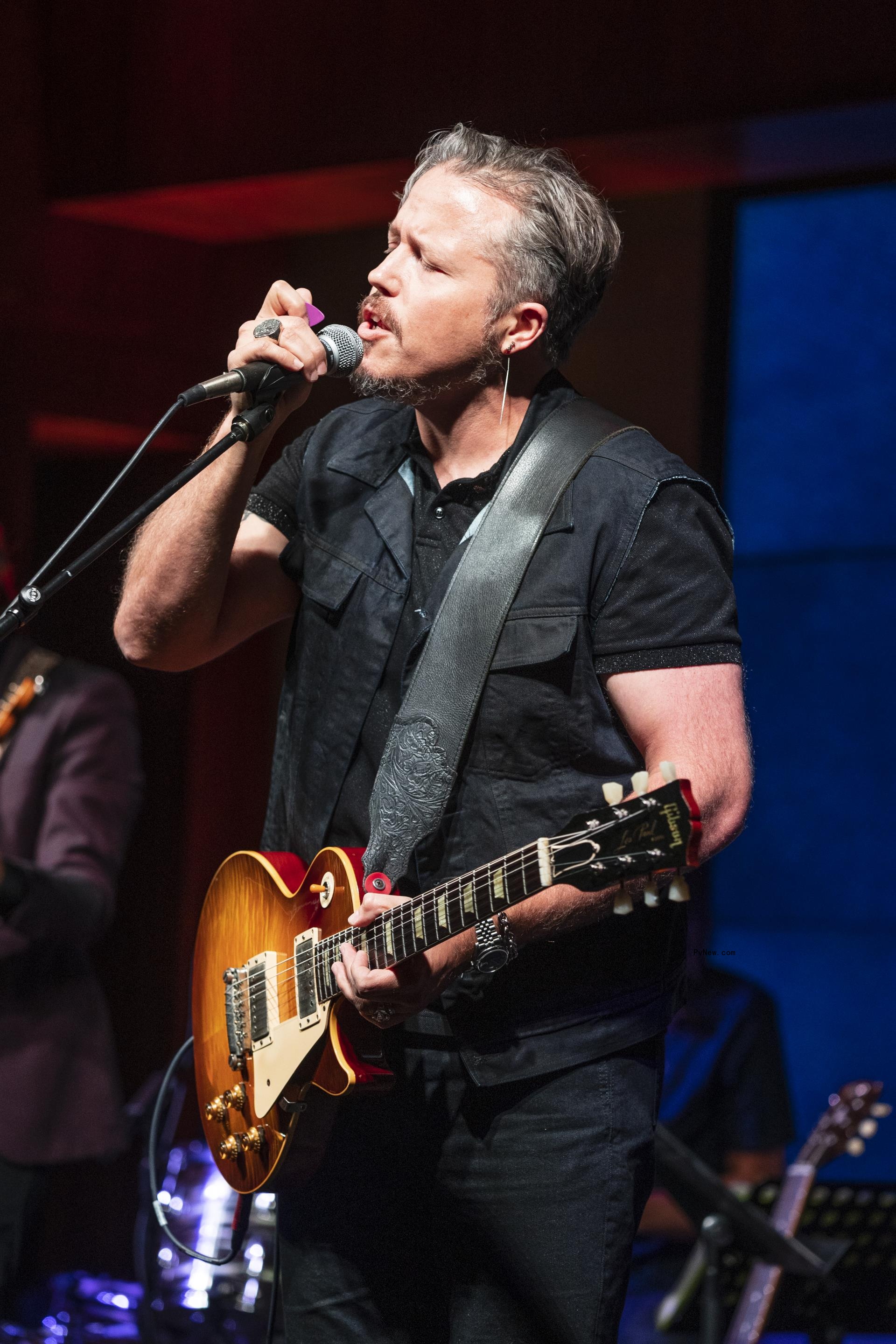 Lucinda Williams Feted at BMI Troubadour Award Dinner by Jason Isbell, Angel Olsen, More