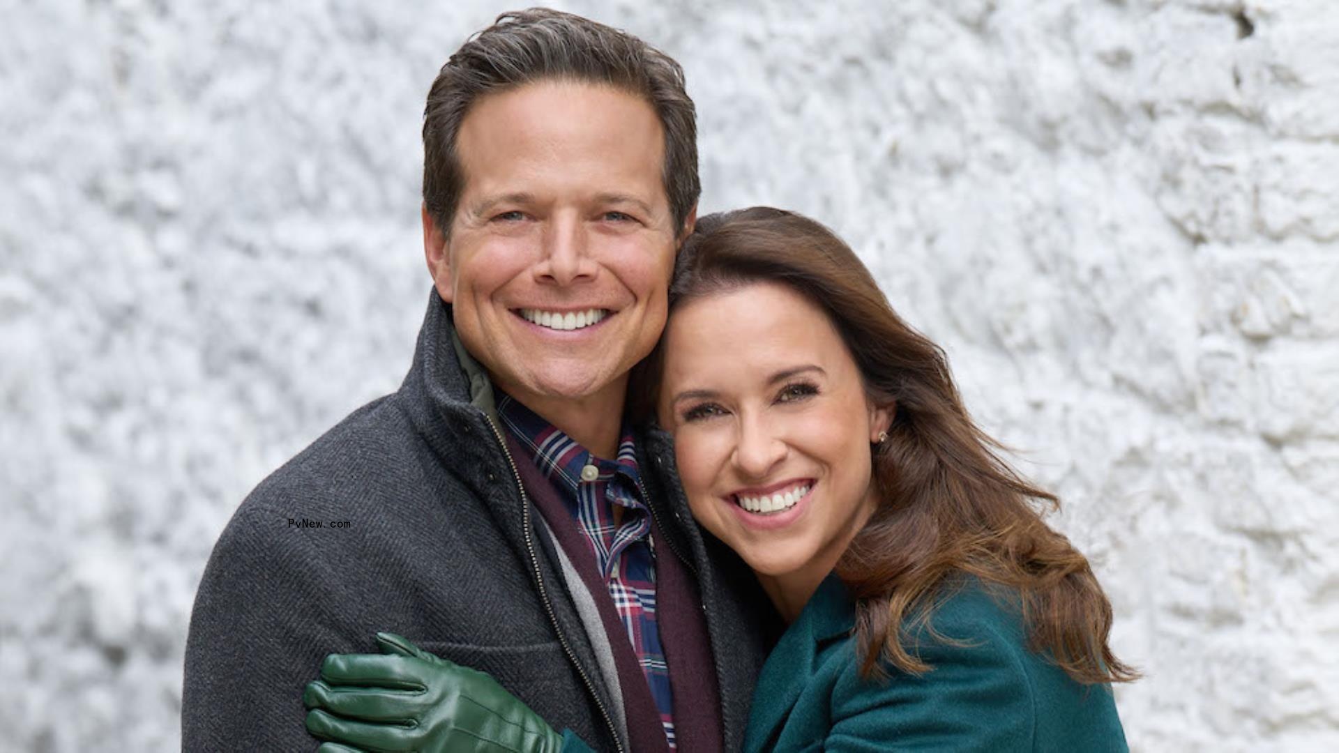 ‘Party of Five’ Siblings Scott Wolf and Lacey Chabert Reuniting for Hallmark Channel Christmas Movie