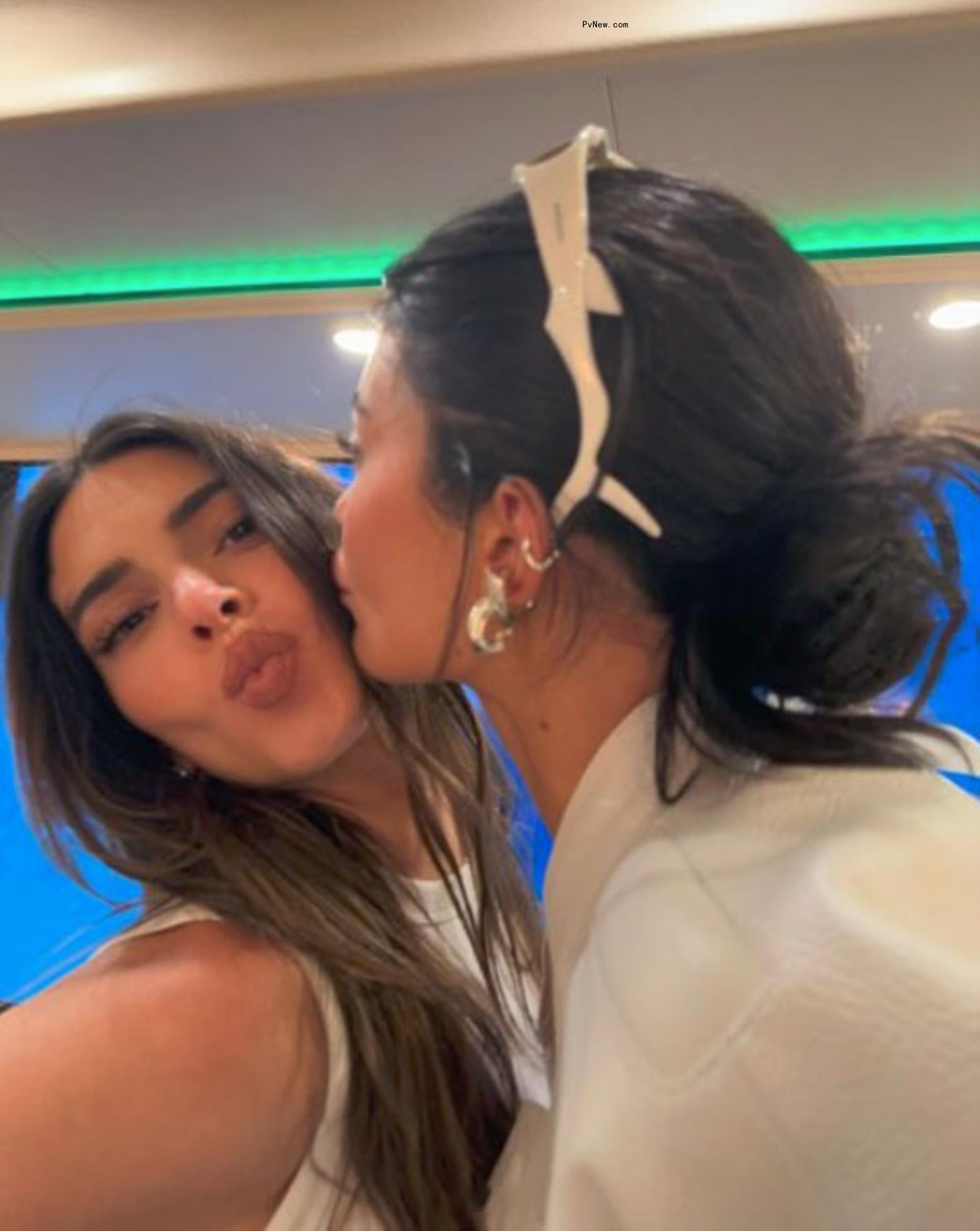 Kylie Jenner and Kendall Jenner at Coachells 2023.