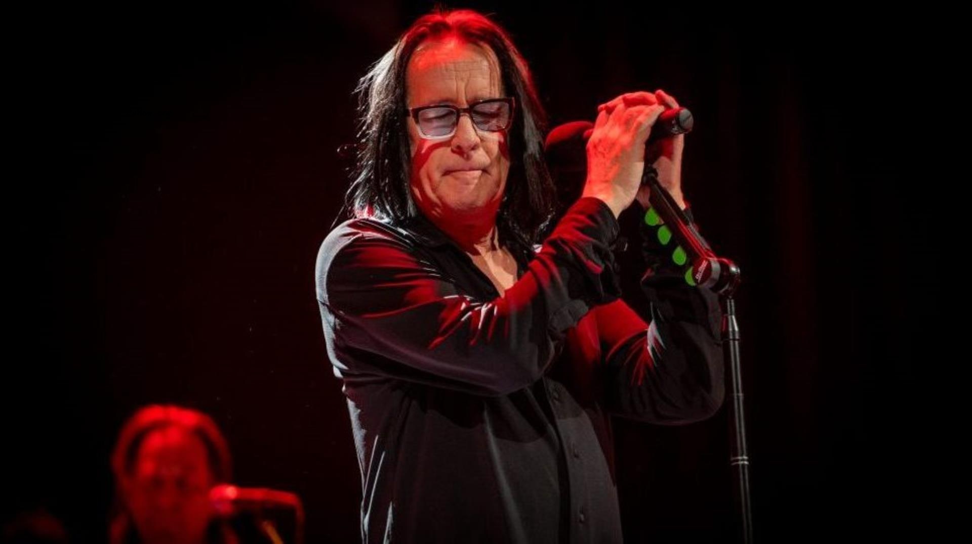 Todd Rundgren Kicks Off Virtual Tour in Chicago… Or Is It Buffalo?: Testing a New ‘Road’ Model in Quarantine