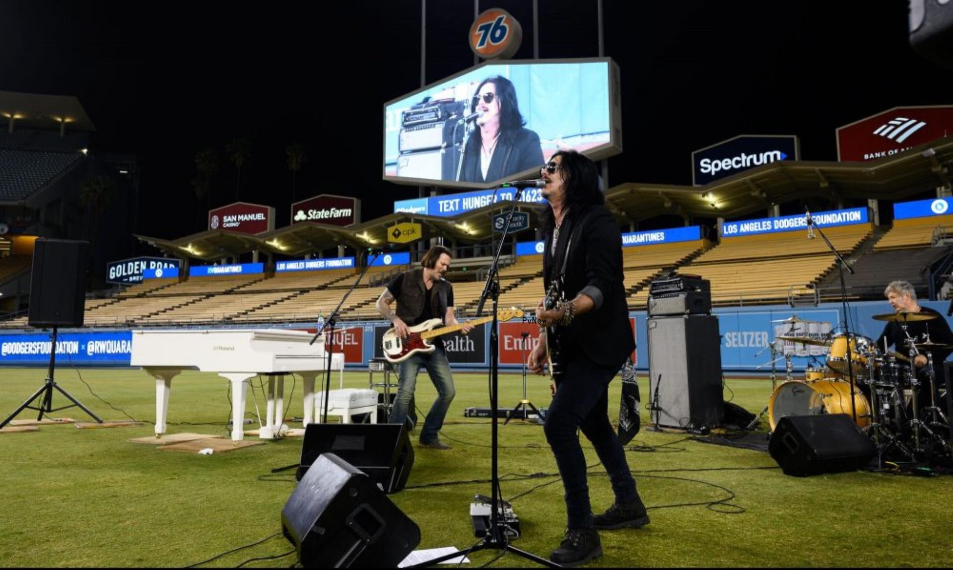 Richard and Demi Weitz’s RWQuarantunes Goes Live From Dodger Stadium, Raises $1.1M With Dodgers Foundation