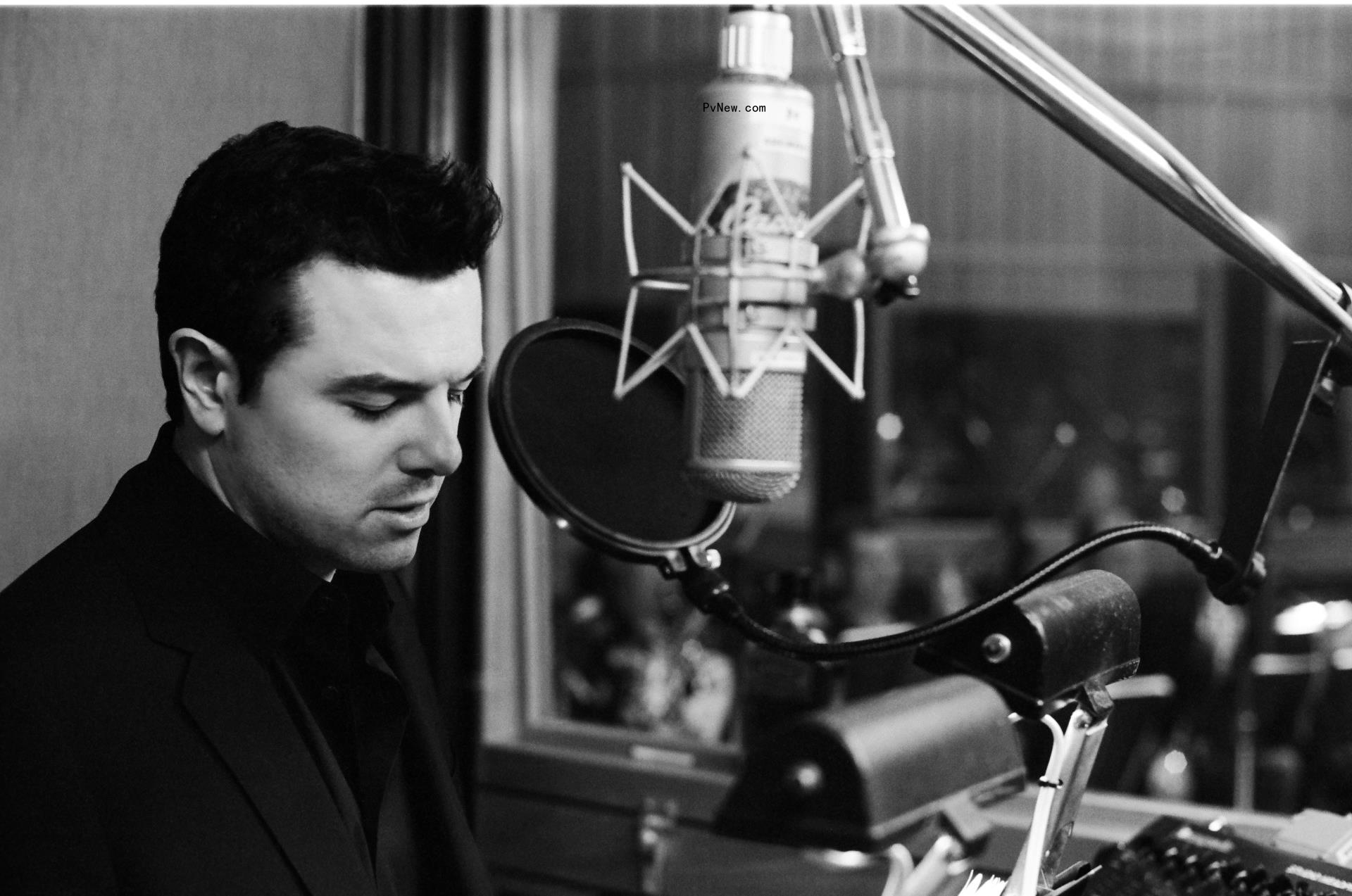 Watch Seth MacFarlane’s Live Valentine’s Day Co<i></i>ncert Here!