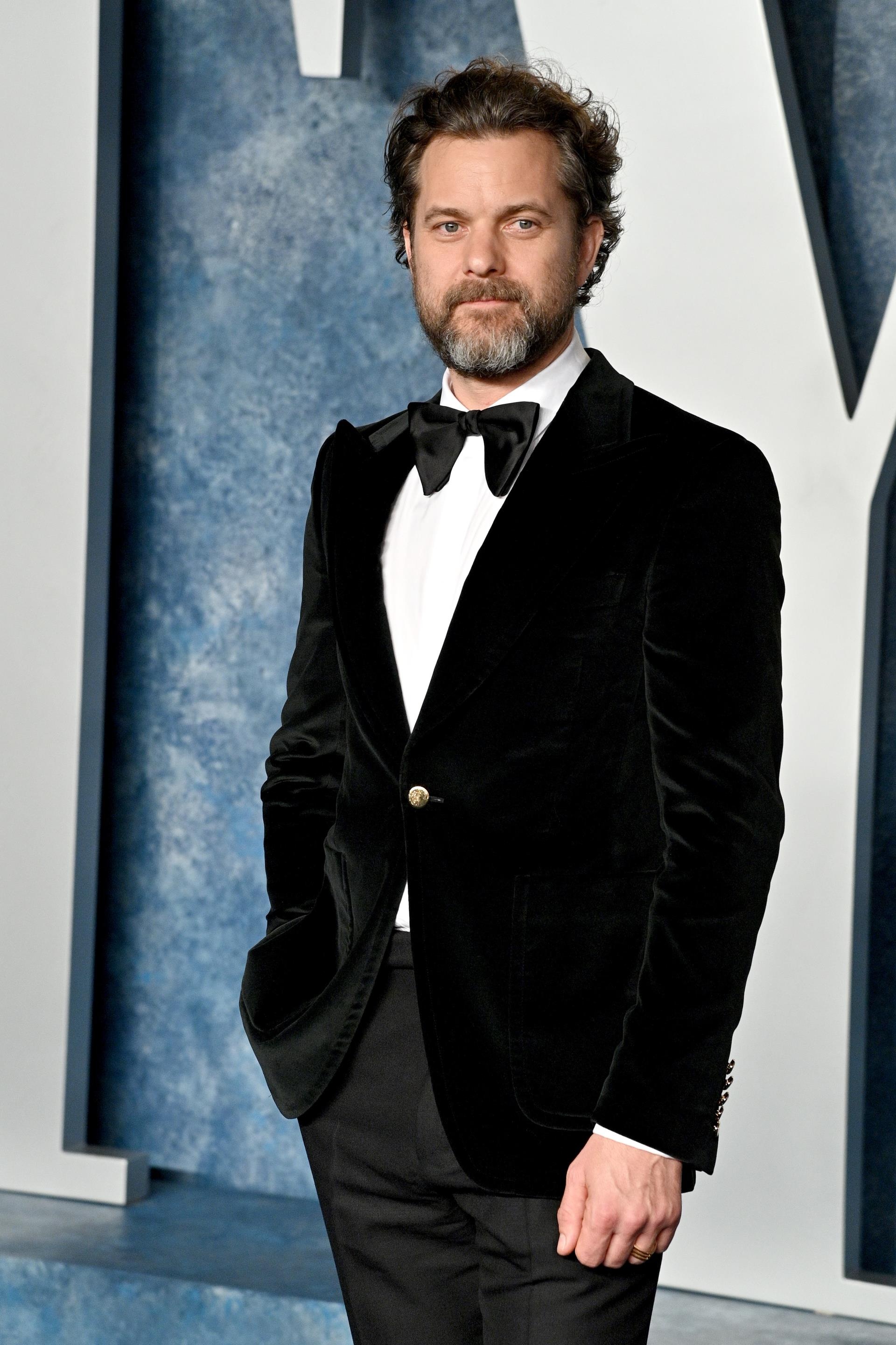 Joshua Jackson attends the 2023 Vanity Fair Oscar Party