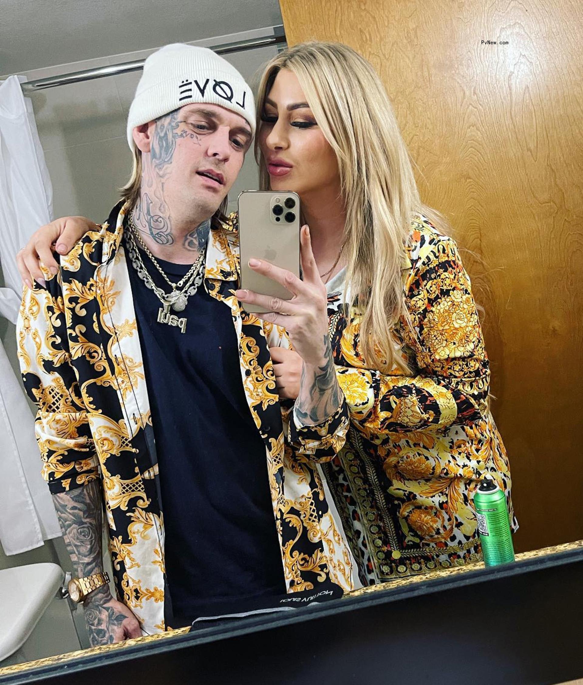 Aaron Carter and Melanie Martin take selfie