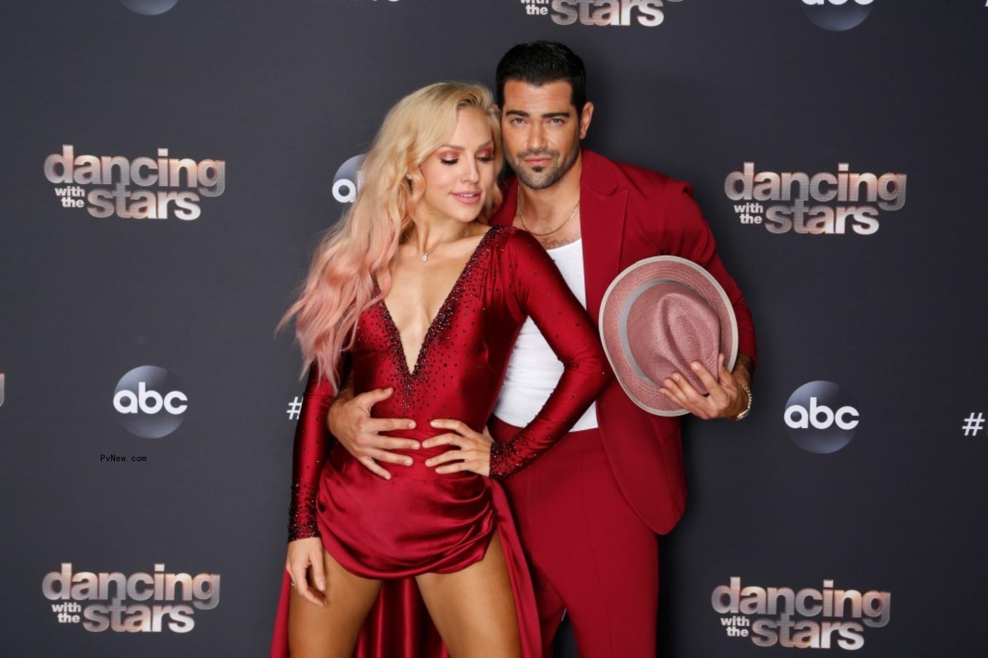 Sharna Burgess and Jesse Metcalfe