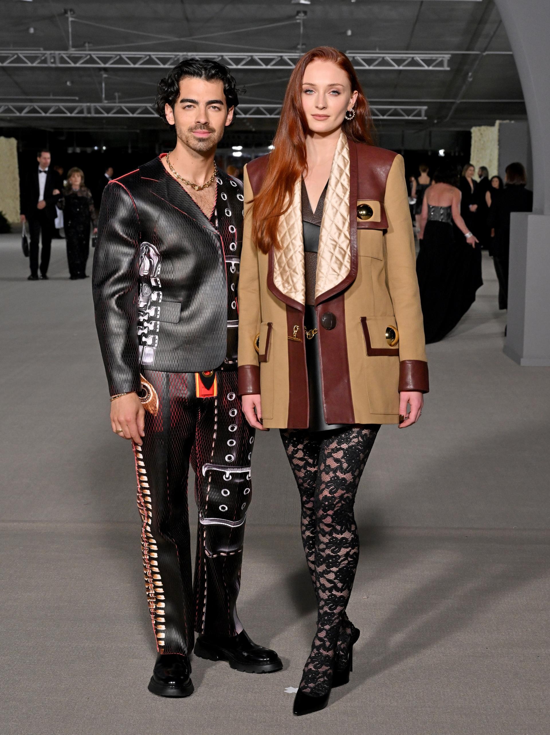 Joe Jo<i></i>nas and Sophie Turner.