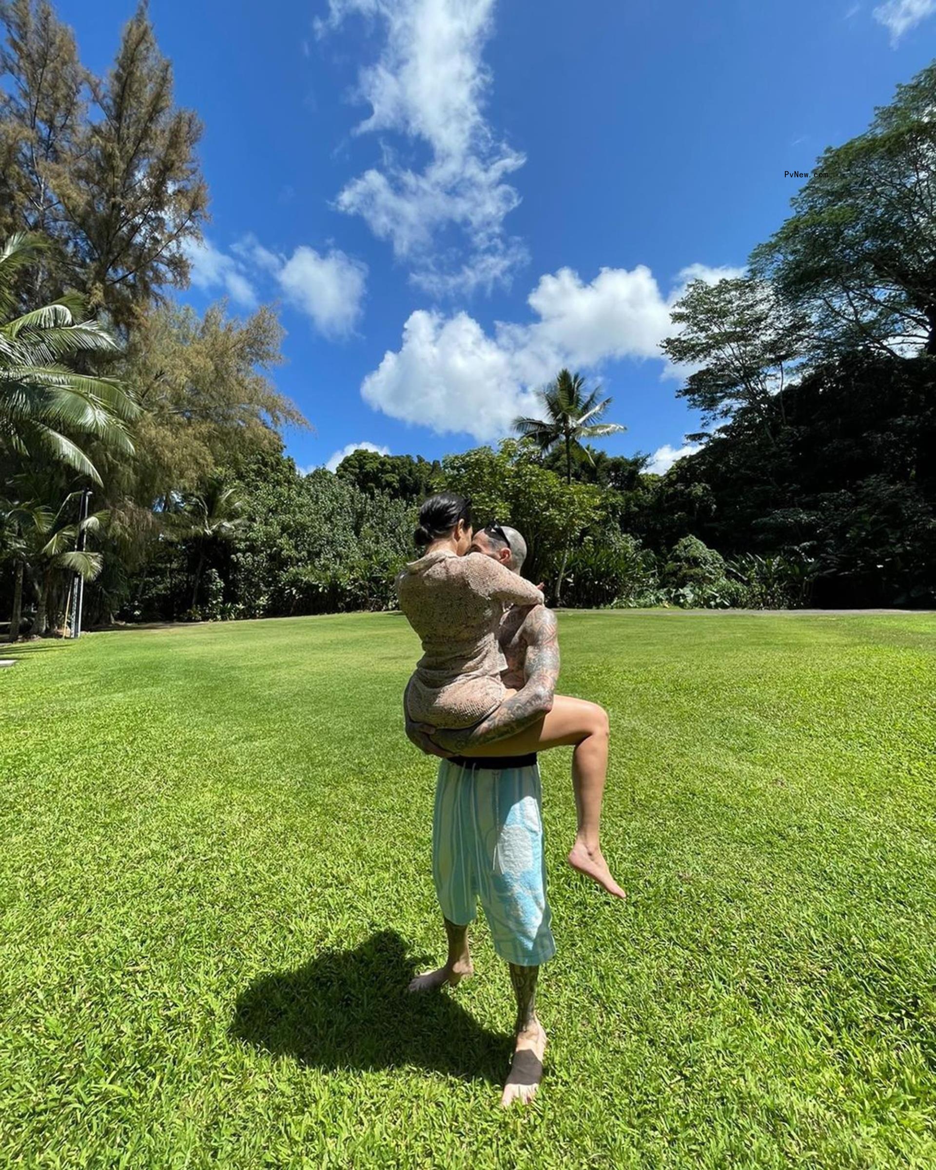 travis barker instagram 