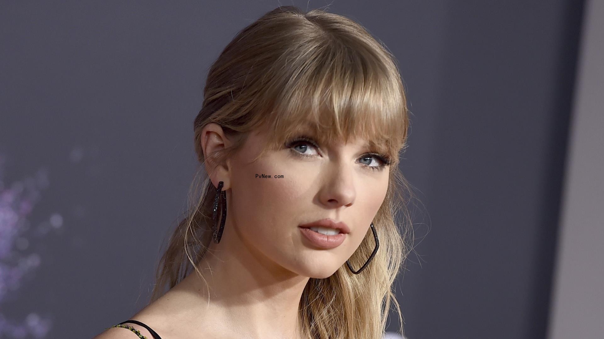 Cop Played Taylor Swift Song Hoping YouTube’s Copyright System Would Block BLM Protestor’s Video, Ploy Backfires