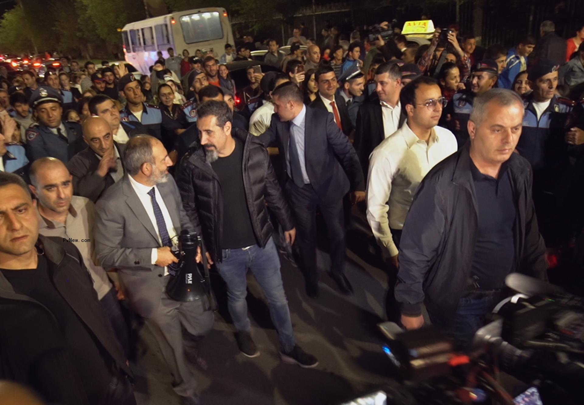 System of a Down’s Serj Tankian Proves ‘Culture Can Be a Potent Force in Progress’ in ‘Truth to Power’ docu<i></i>mentary