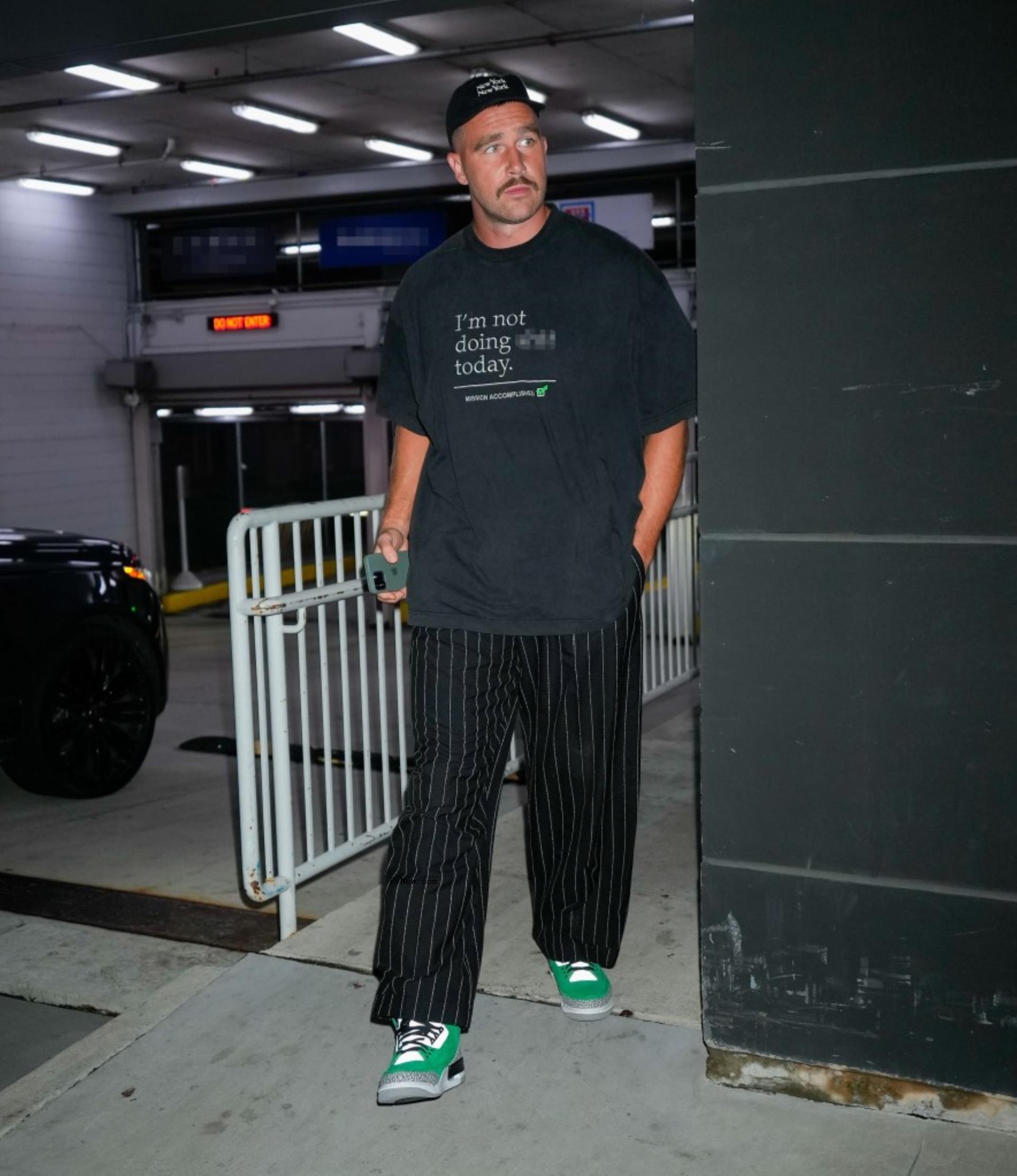 A photo of Travis Kelce out amid Taylor Swift romance