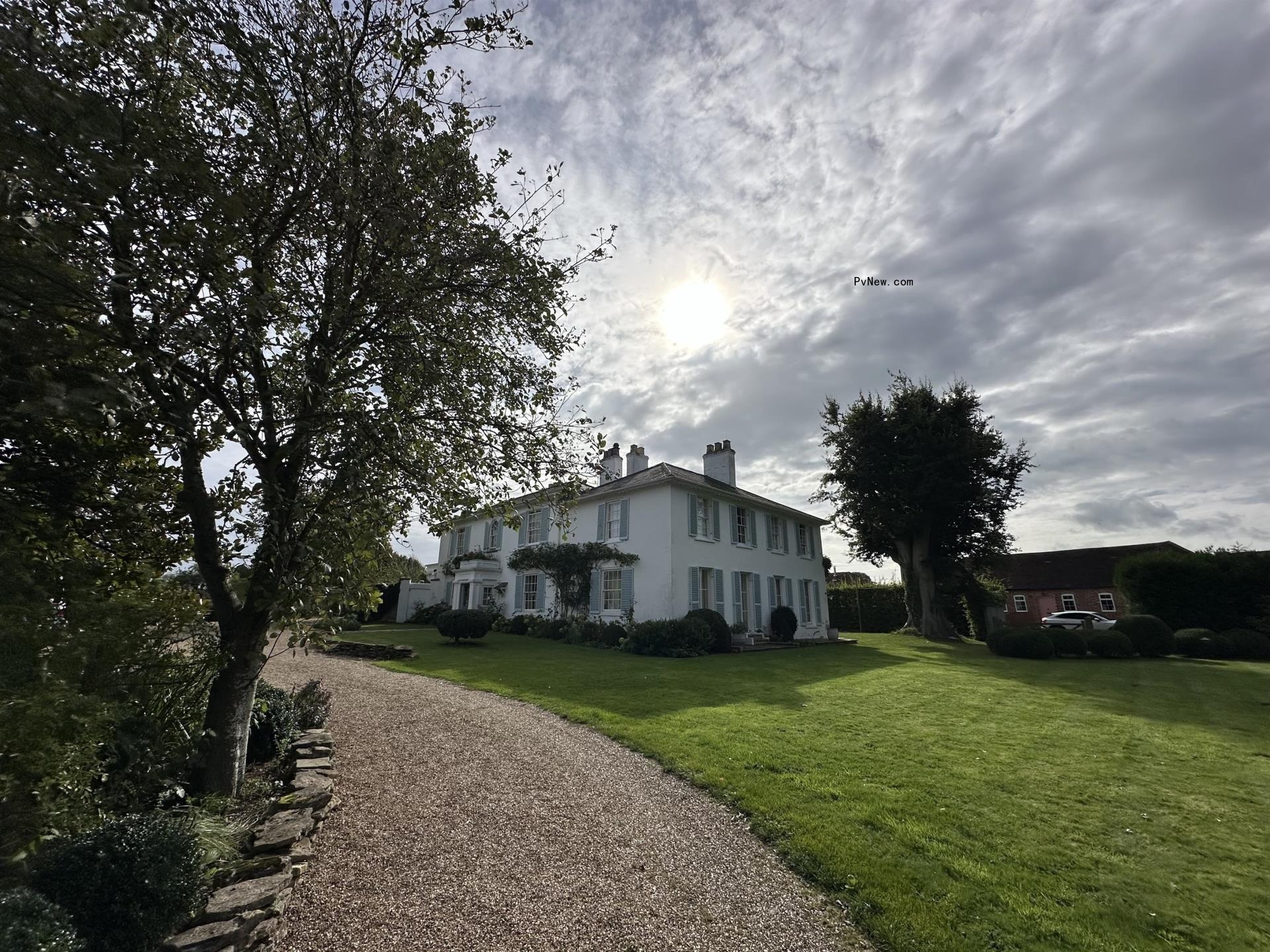 The house Joe Jo<i></i>nas and Sophie Turner planned to buy in the UK.