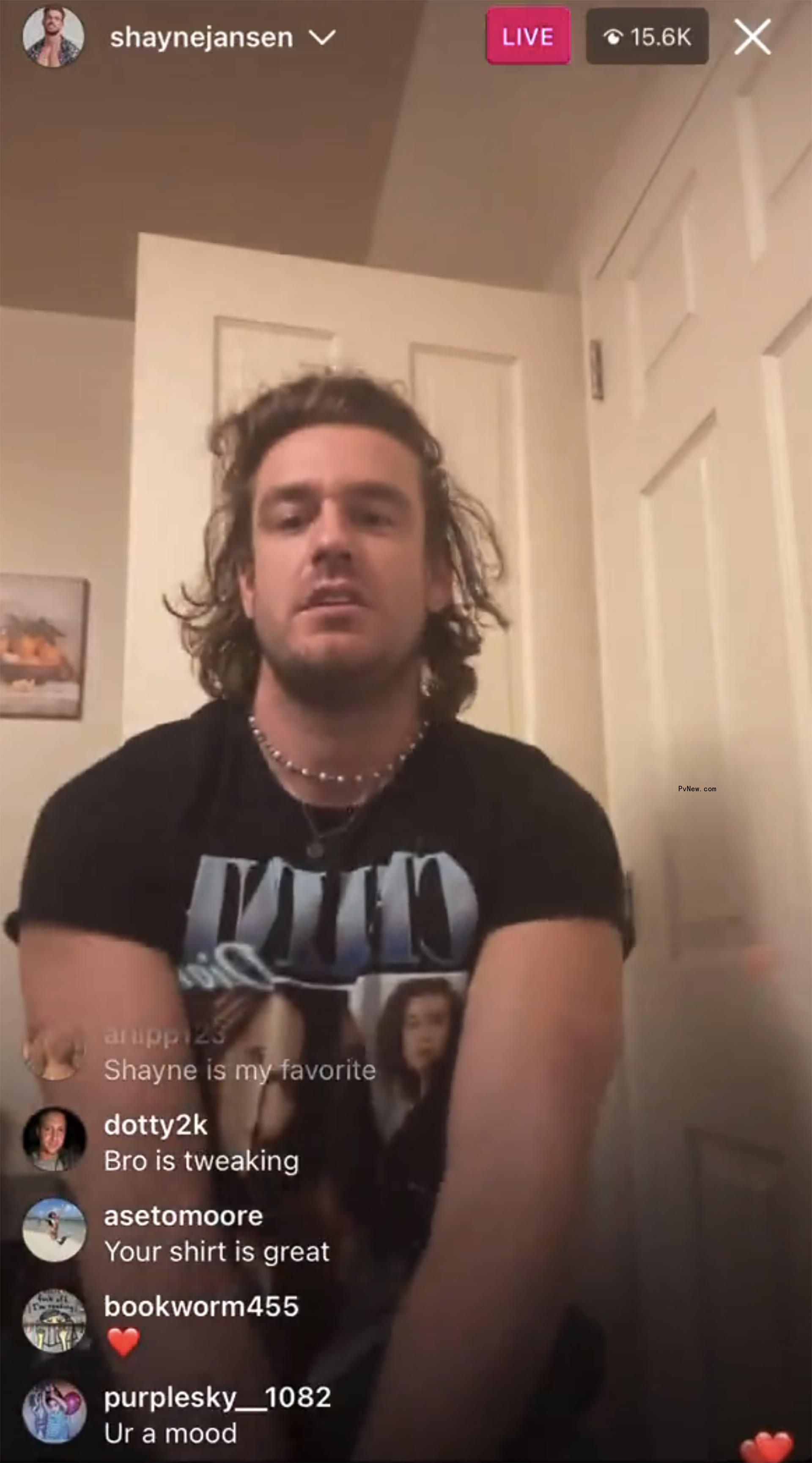 Shayne Jansen on instagram Live.