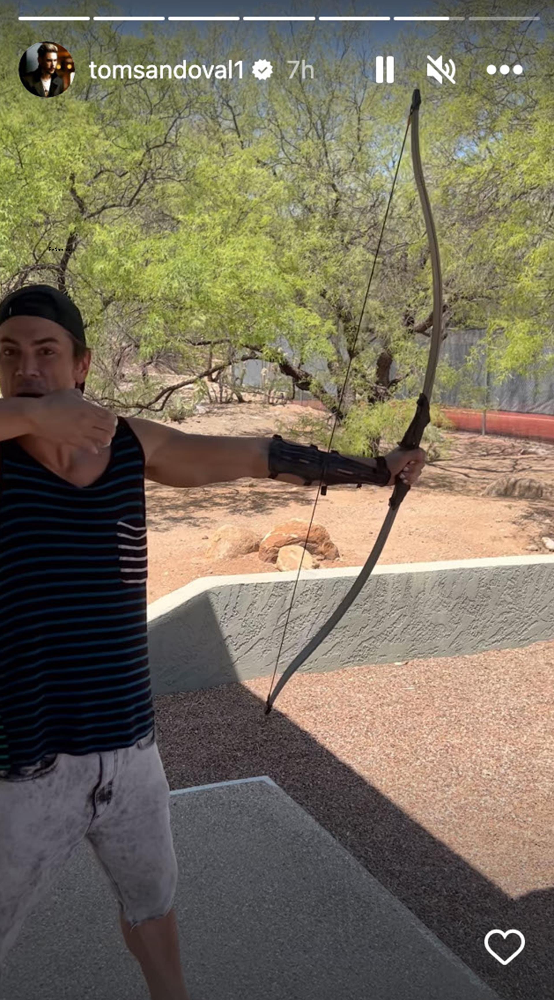 Tom Sandoval doing archery