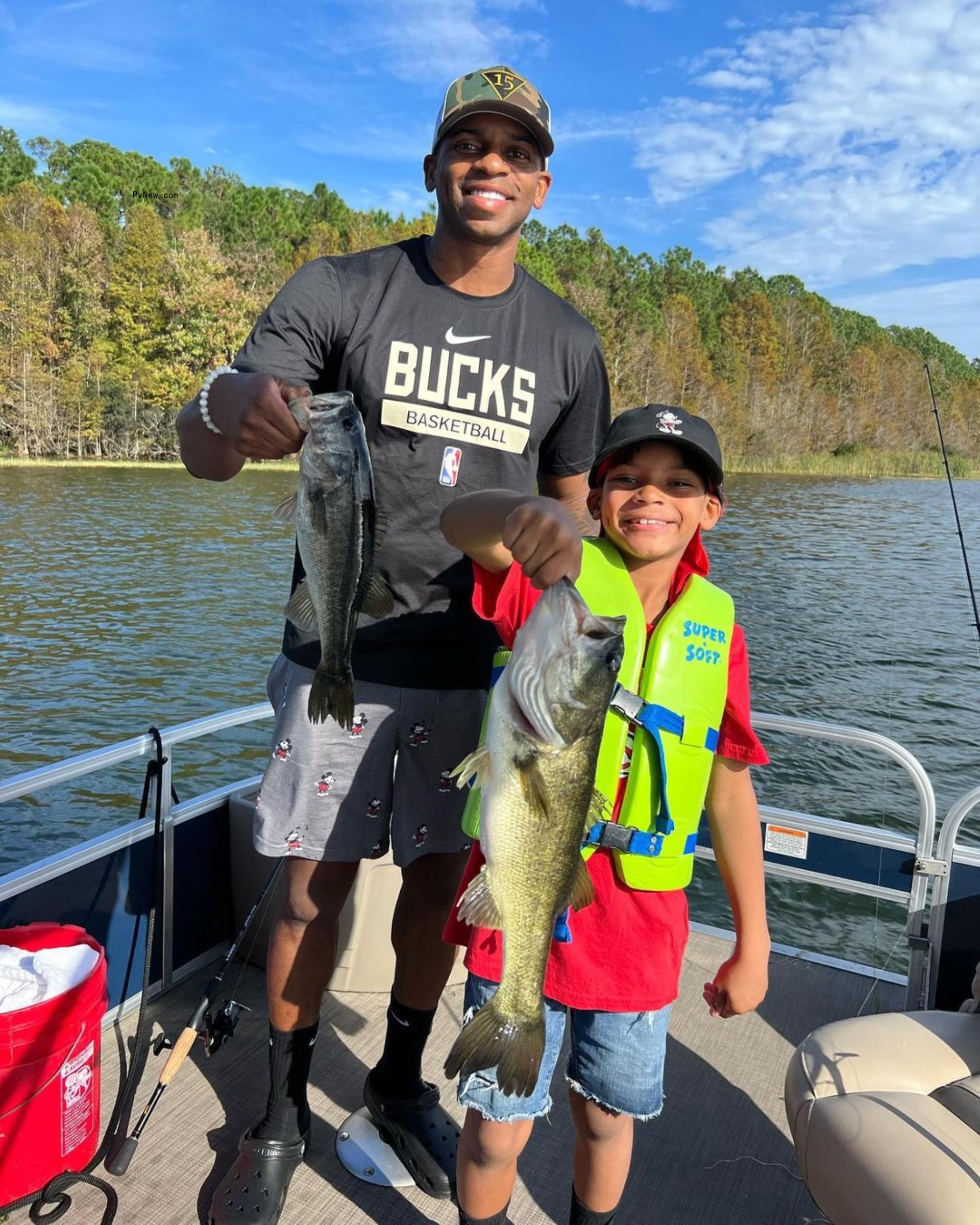 Jimmie Allen fishes with son Aadyn