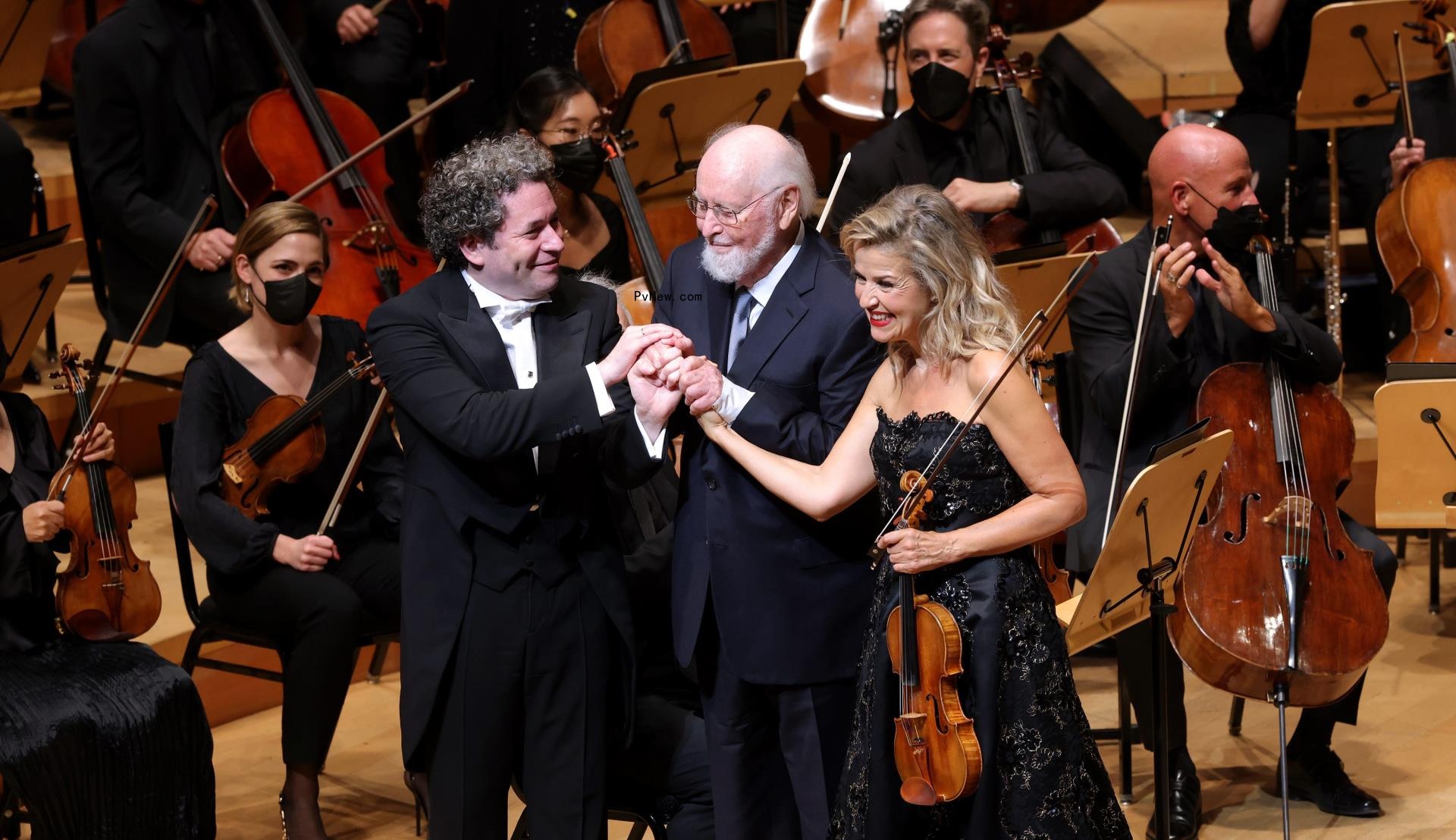L.A. Phil Gala Salutes John Williams’ 90th Birthday With Co<i></i>ncerto Premiere and Rousing Performance of His Film Hits