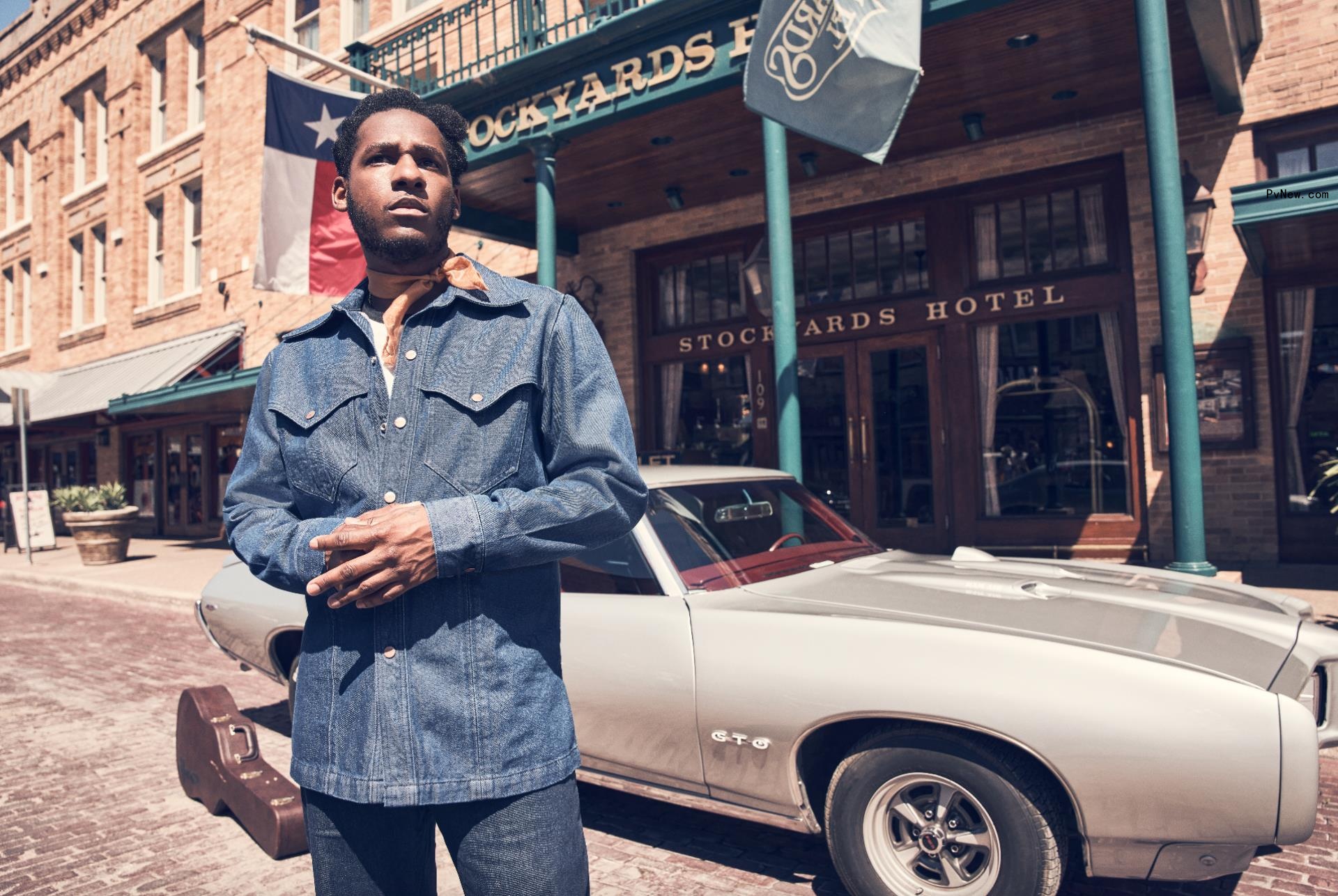 Leon Bridges Talks Bringing His ‘Canadian Tuxedo Vibes’ and Texas Roots to His New Collection With Wrangler