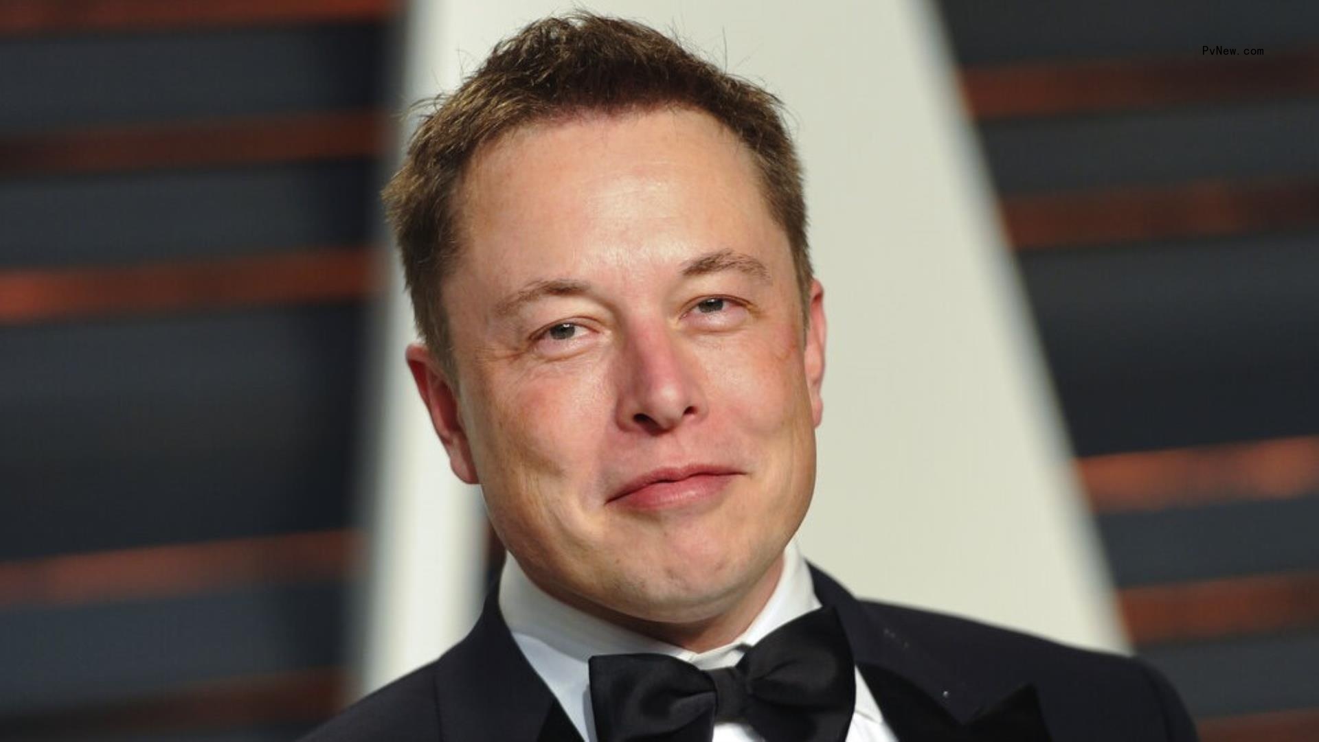 Elon Musk Slams Apple’s App Store Fees as ‘De Facto Global Tax on the Internet’