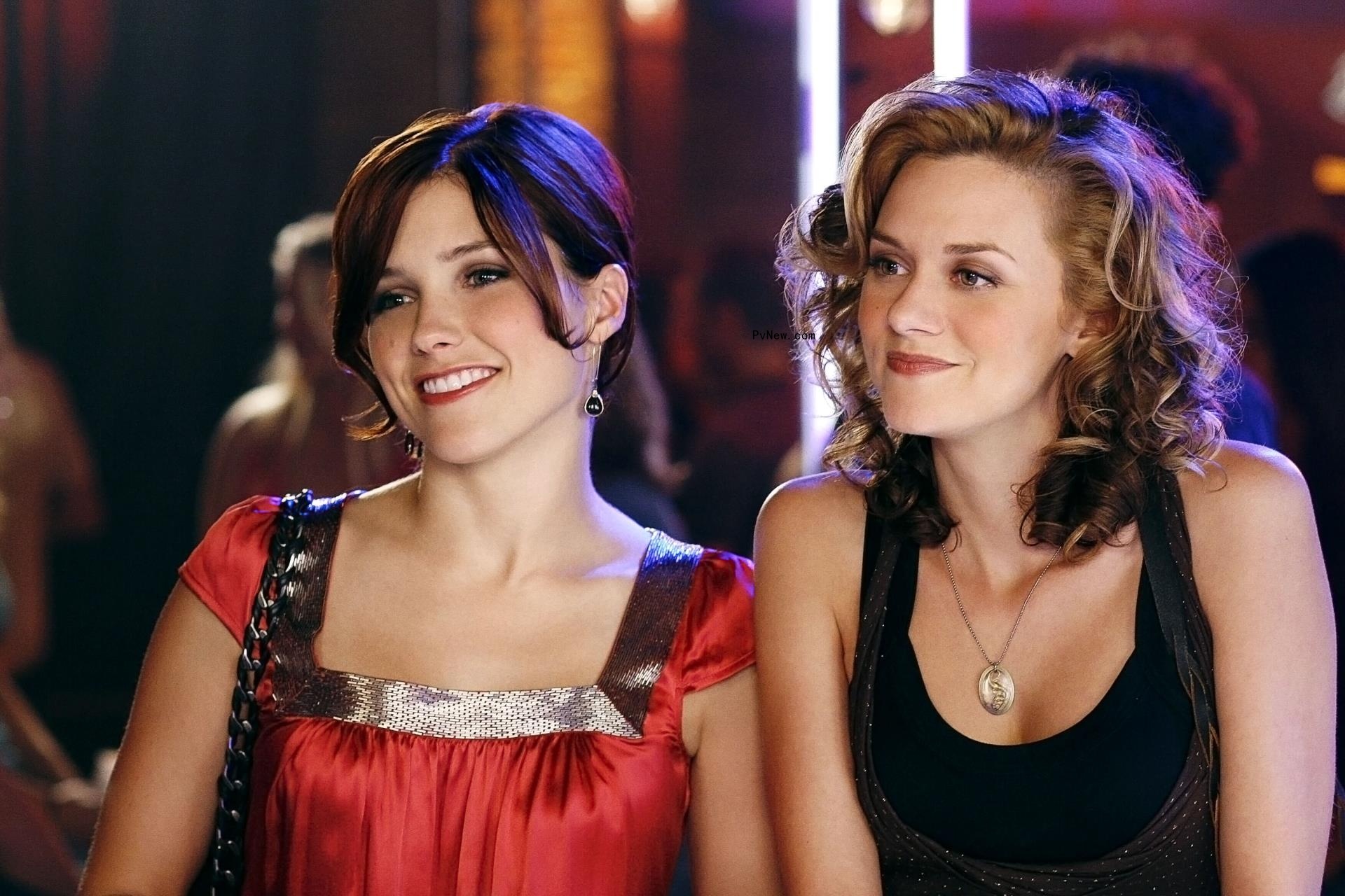 Sophia Bush Revisits the Good (and the Bad) With ‘One Tree Hill’ Podcast ‘Drama Queens’