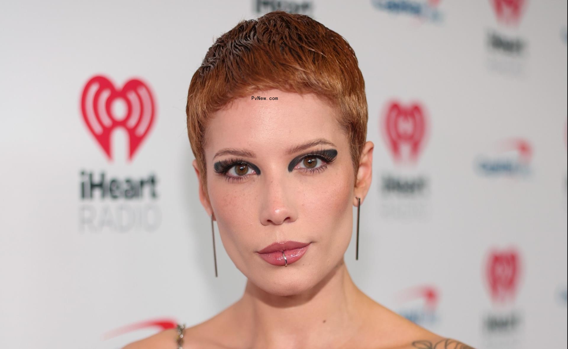 Backstage at the iHeartRadio Music Festival With Maren Morris, Avril Lavigne, Lio<i></i>nel Richie, Morgan Wallen, Kim Petras and Sam Smith, More