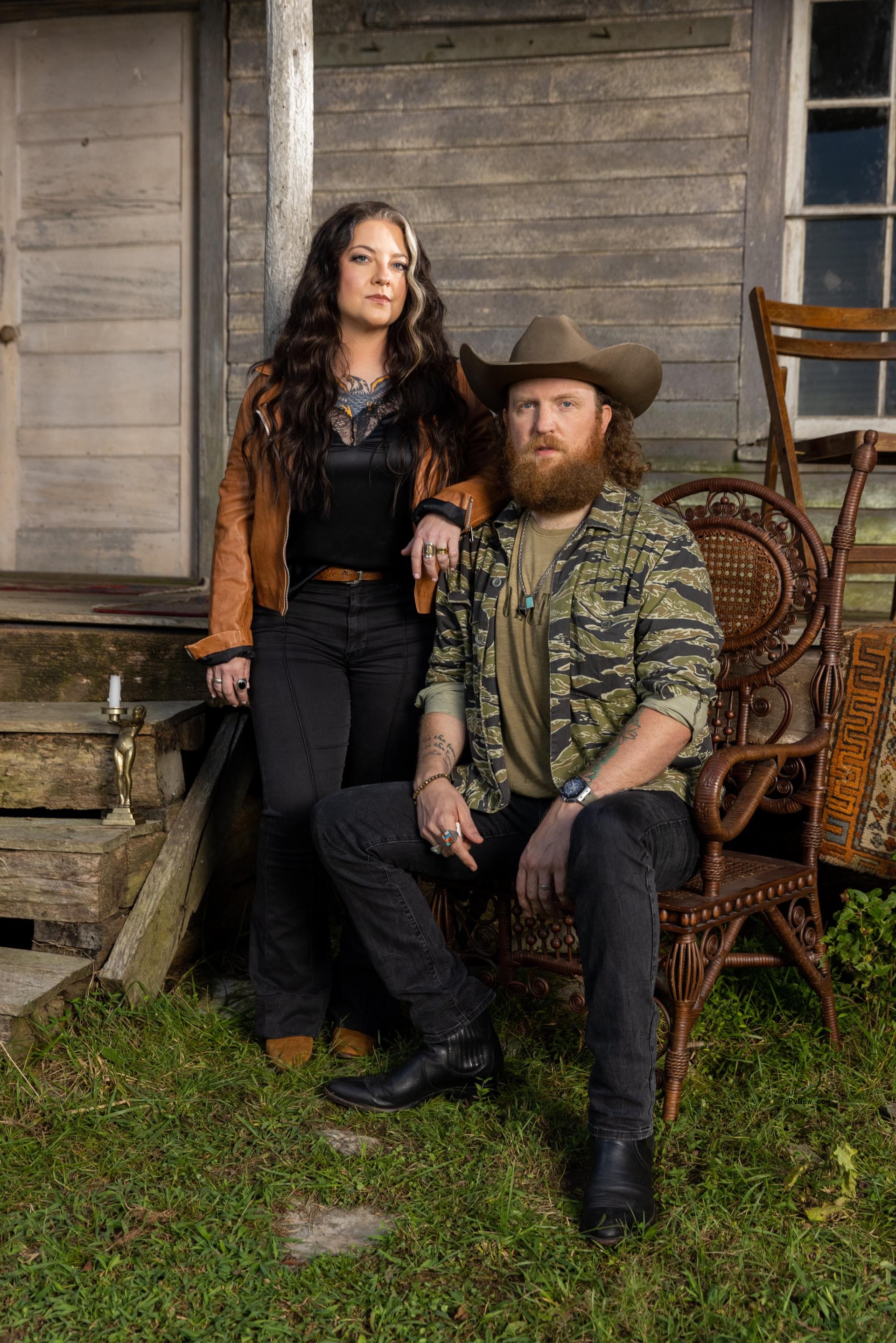 Ashley McBryde Takes a Plucky, Funny Detour With Co<i></i>ncept Album ‘Lindeville,’ Wher<i></i>e a Small Town Meets a Big Country Music Cast