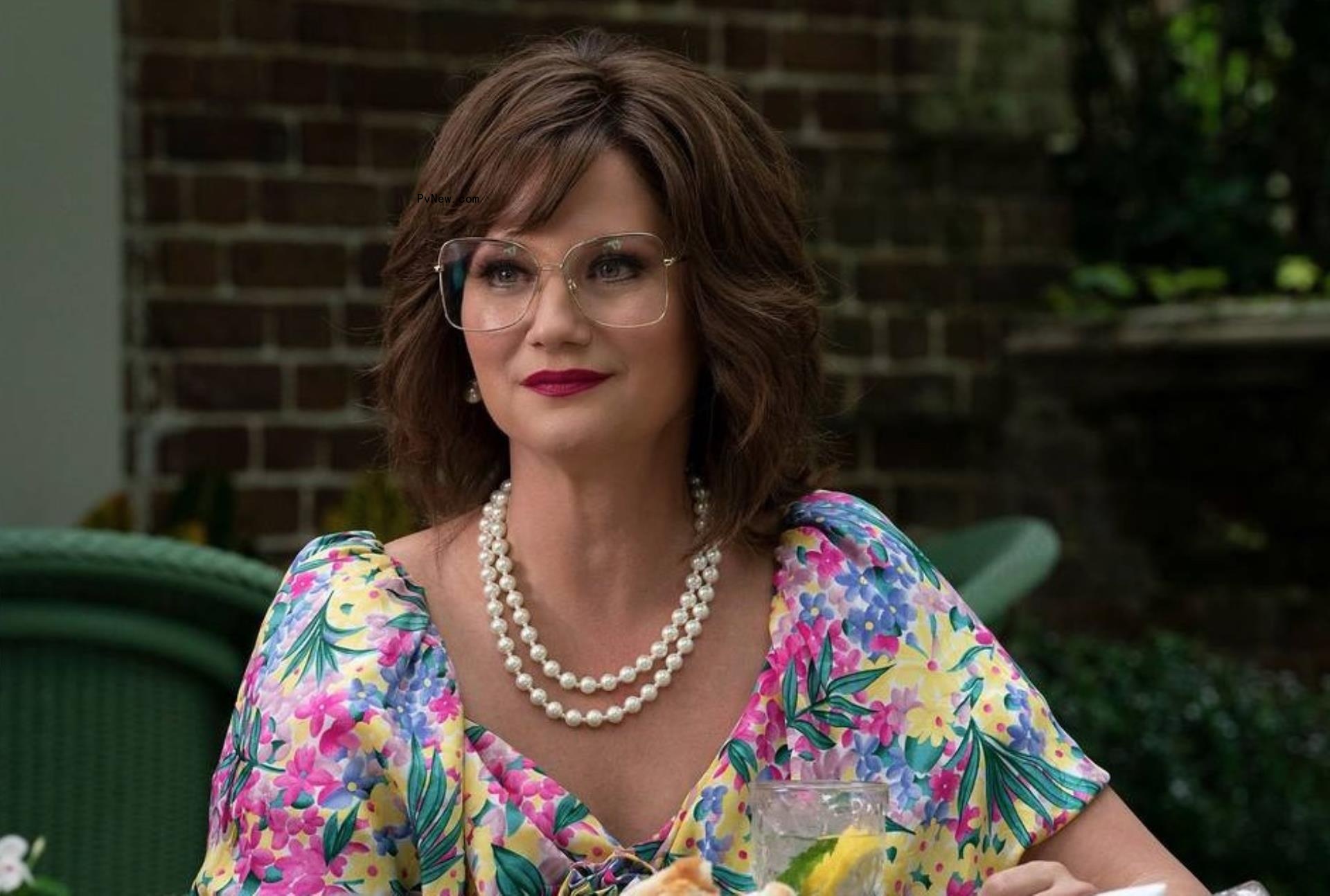 How ‘The Righteous Gemstones’ Captured the Y2K Panic Through Costumes, Casting and De-Aging John Goodman