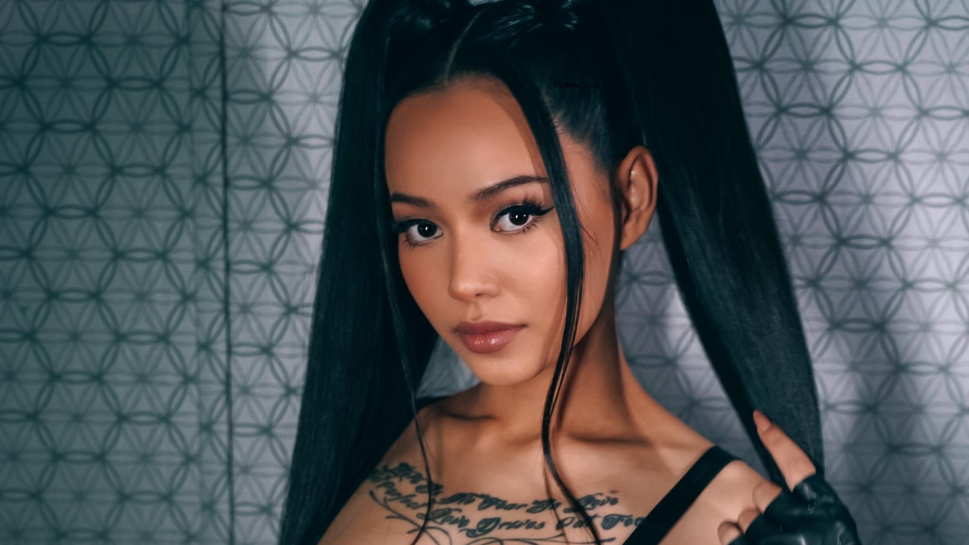 TikTok Star Bella Poarch Signs With A3 Artists