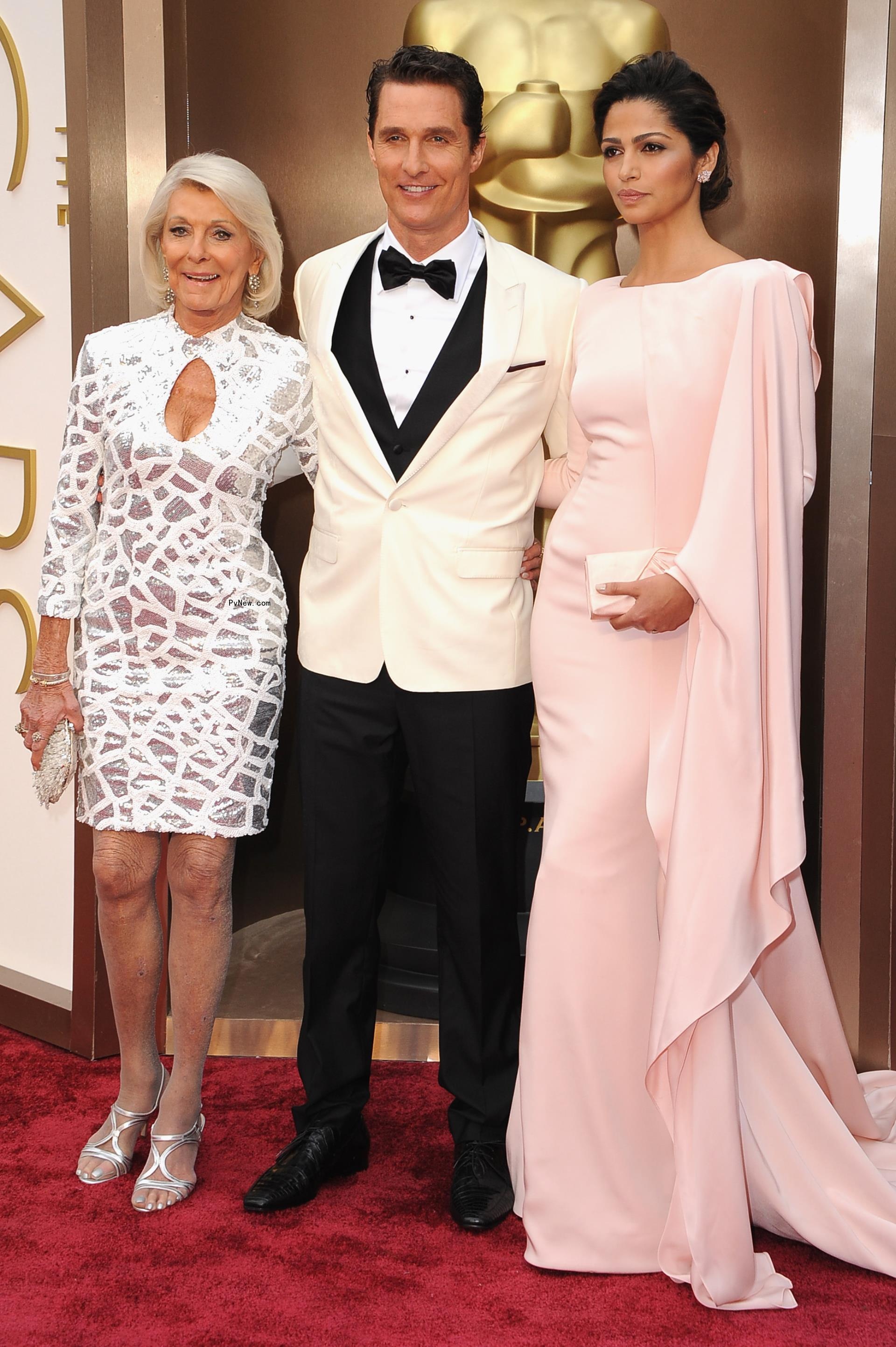 Matthew McConaughey, Camila Alves and Mary McCabe at 2014 Oscars