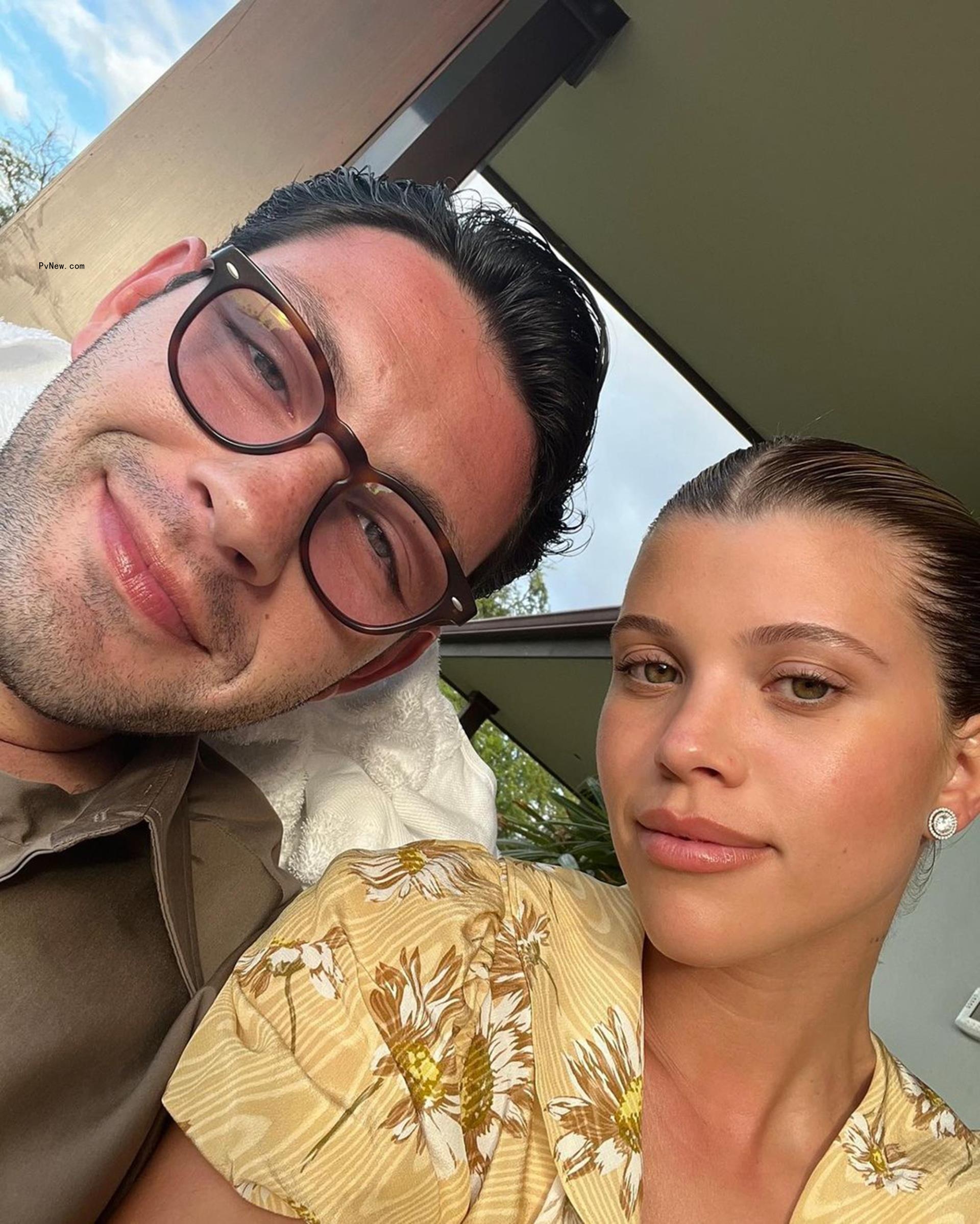 A selfie of Sofia Richie and Elliot Grainge. 