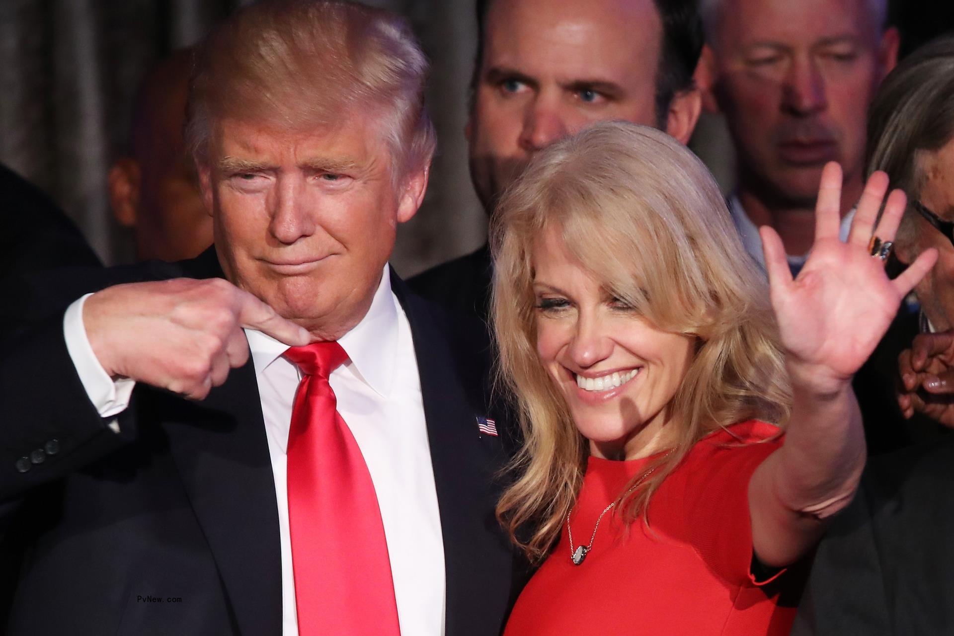 Do<i></i>nald Trump, Kellyanne Co<i></i>nway 