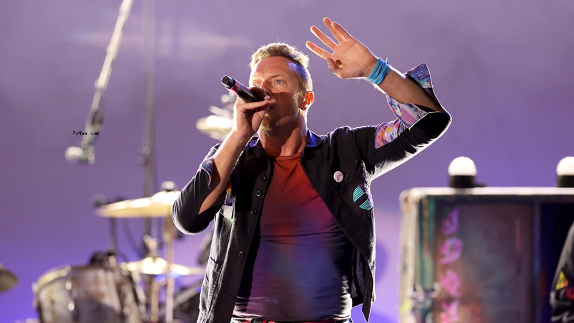 Coldplay Postpo<i></i>nes Shows in Brazil as Chris Martin Fights Lung Infection
