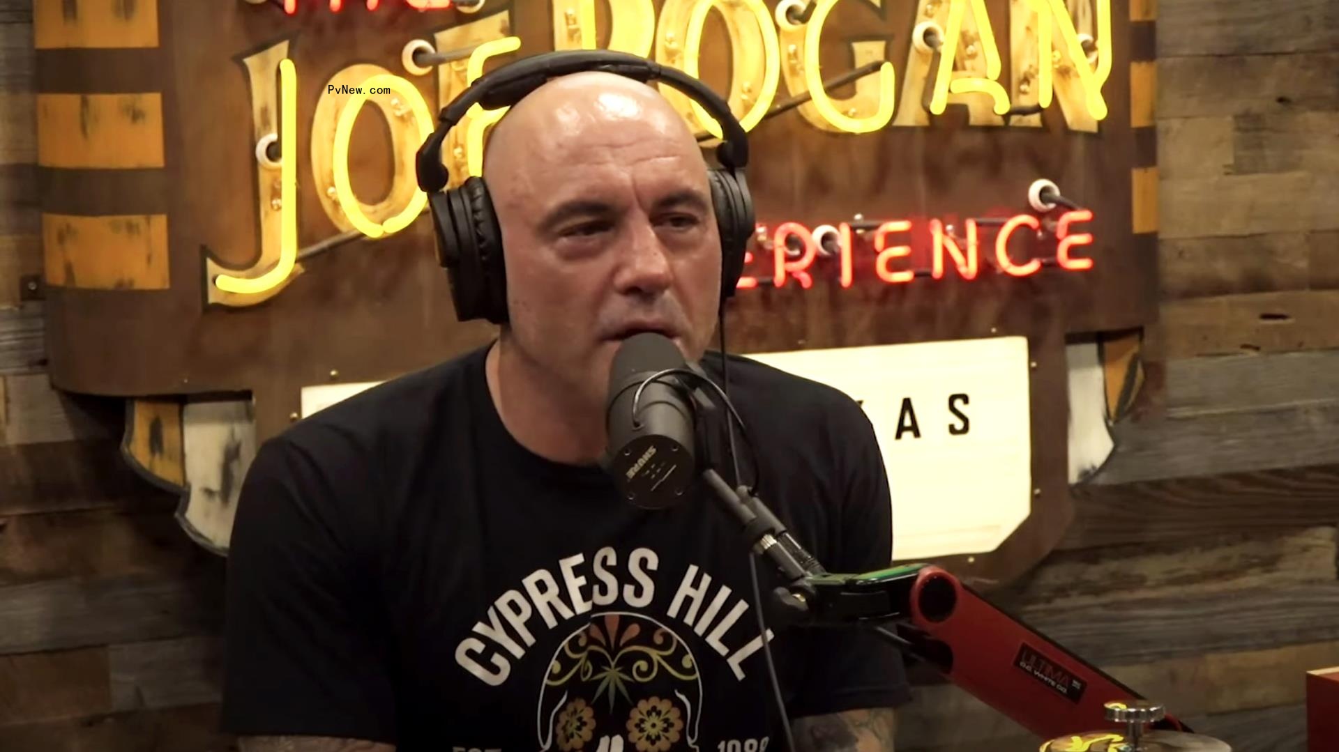 Joe Rogan Announces He Has COVID