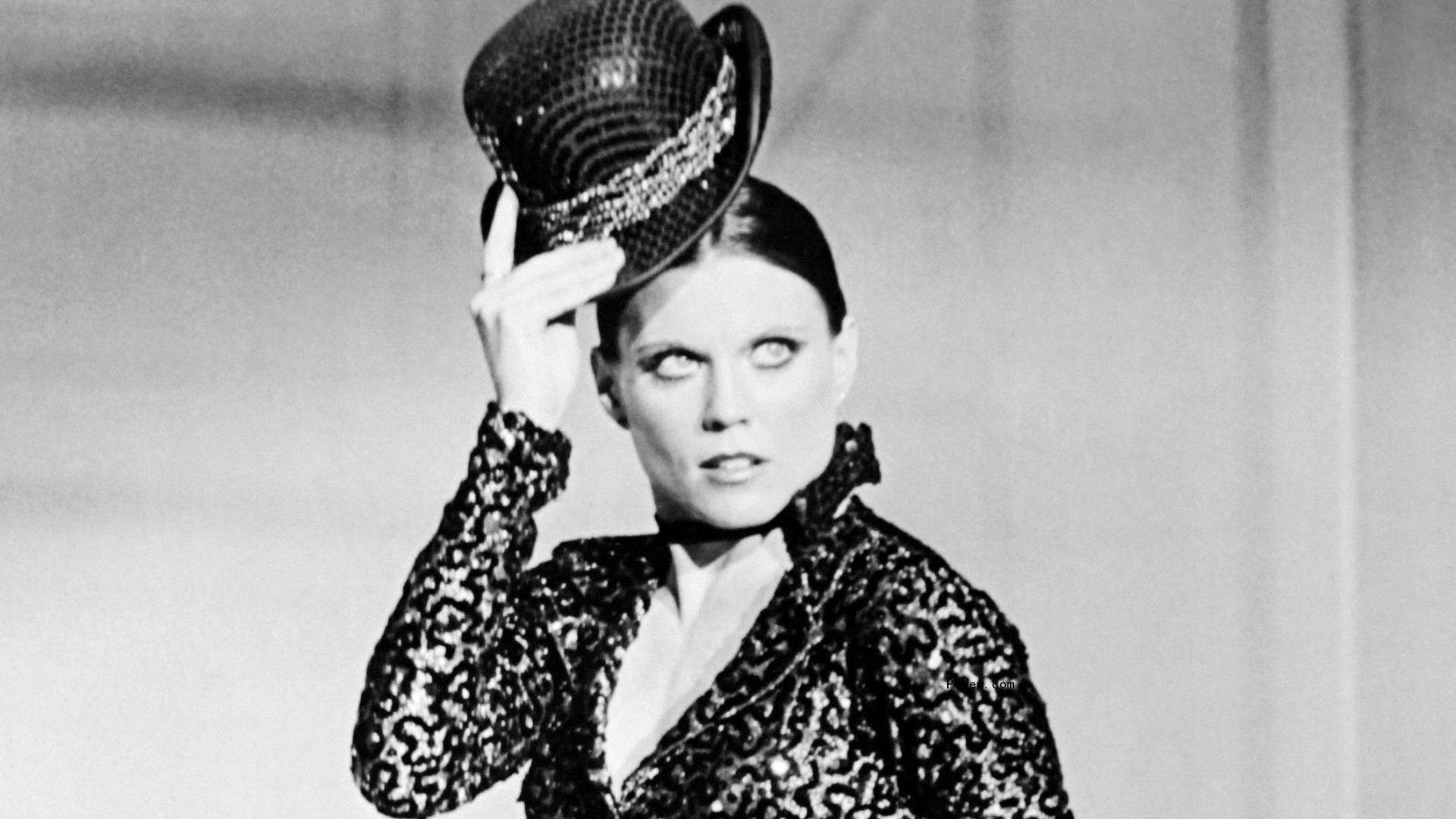 Ann Reinking Scholarship Created for Young Dancers Moving to New York City