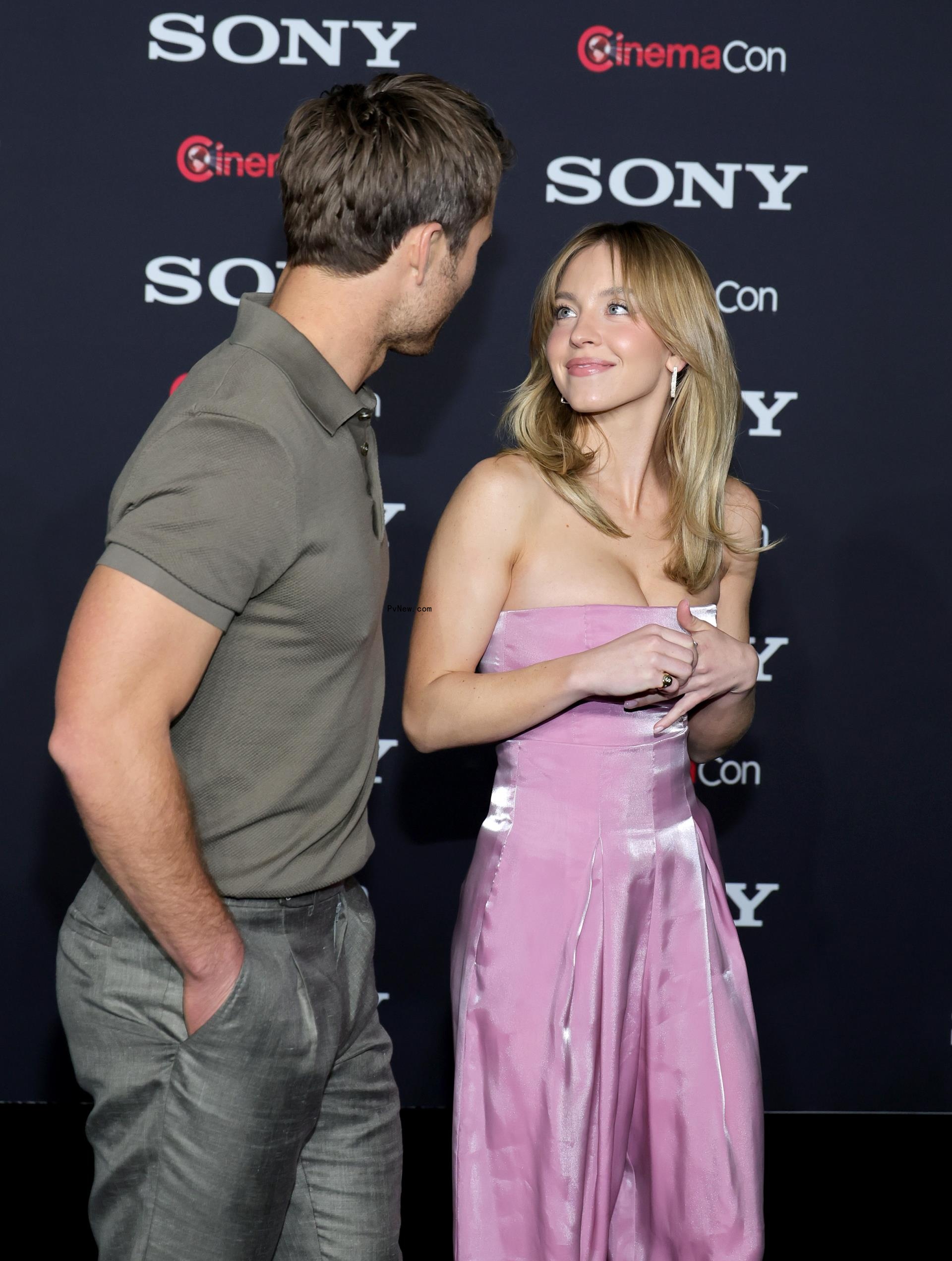 Glen Powell and Sydney Sweeney at CinemaCon 2023