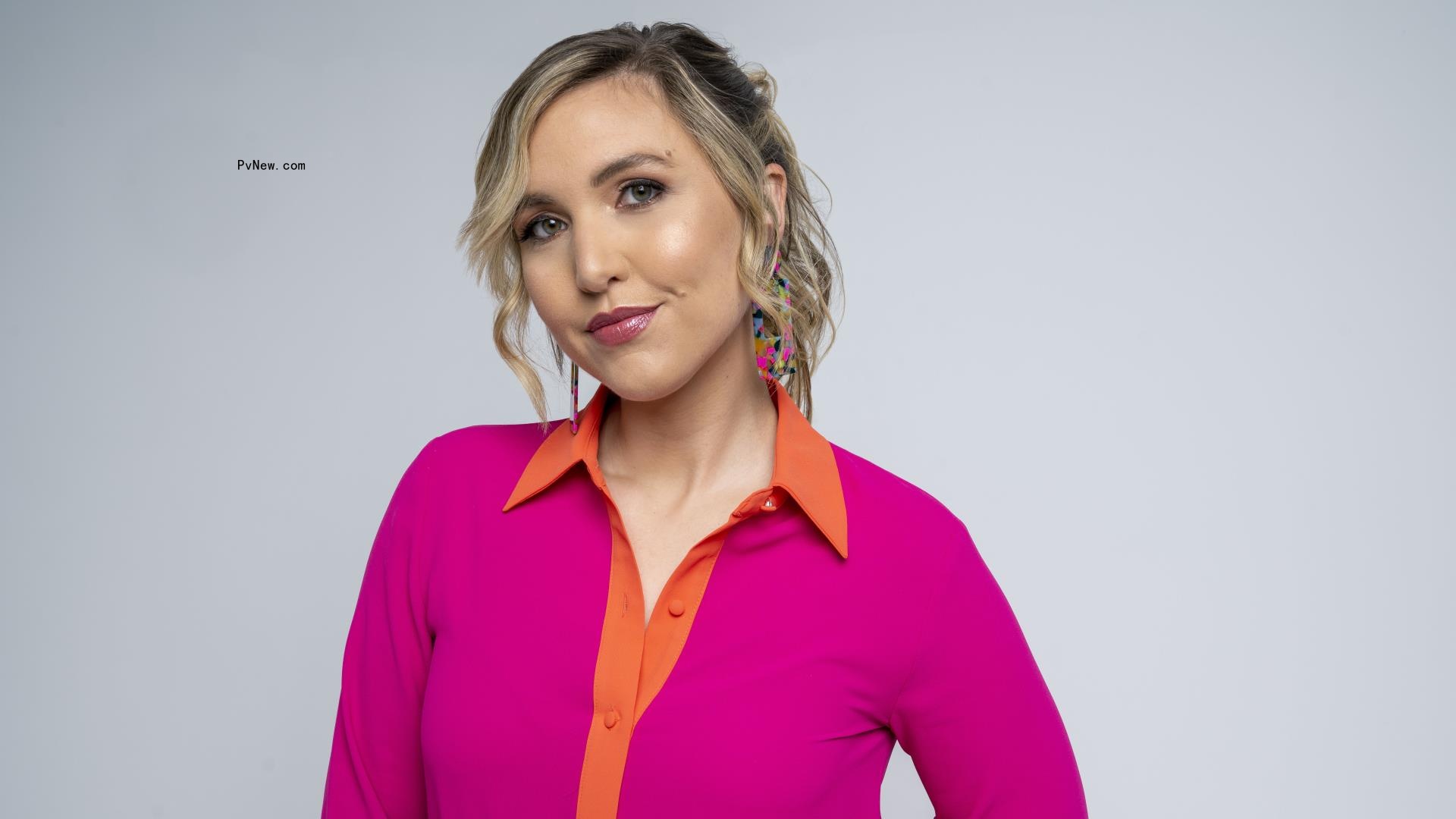Wo<i></i>ndery Taps Comedian Taylor Tomlinson to Host ‘Celeb vs. Superfan’ Game Show Podcast