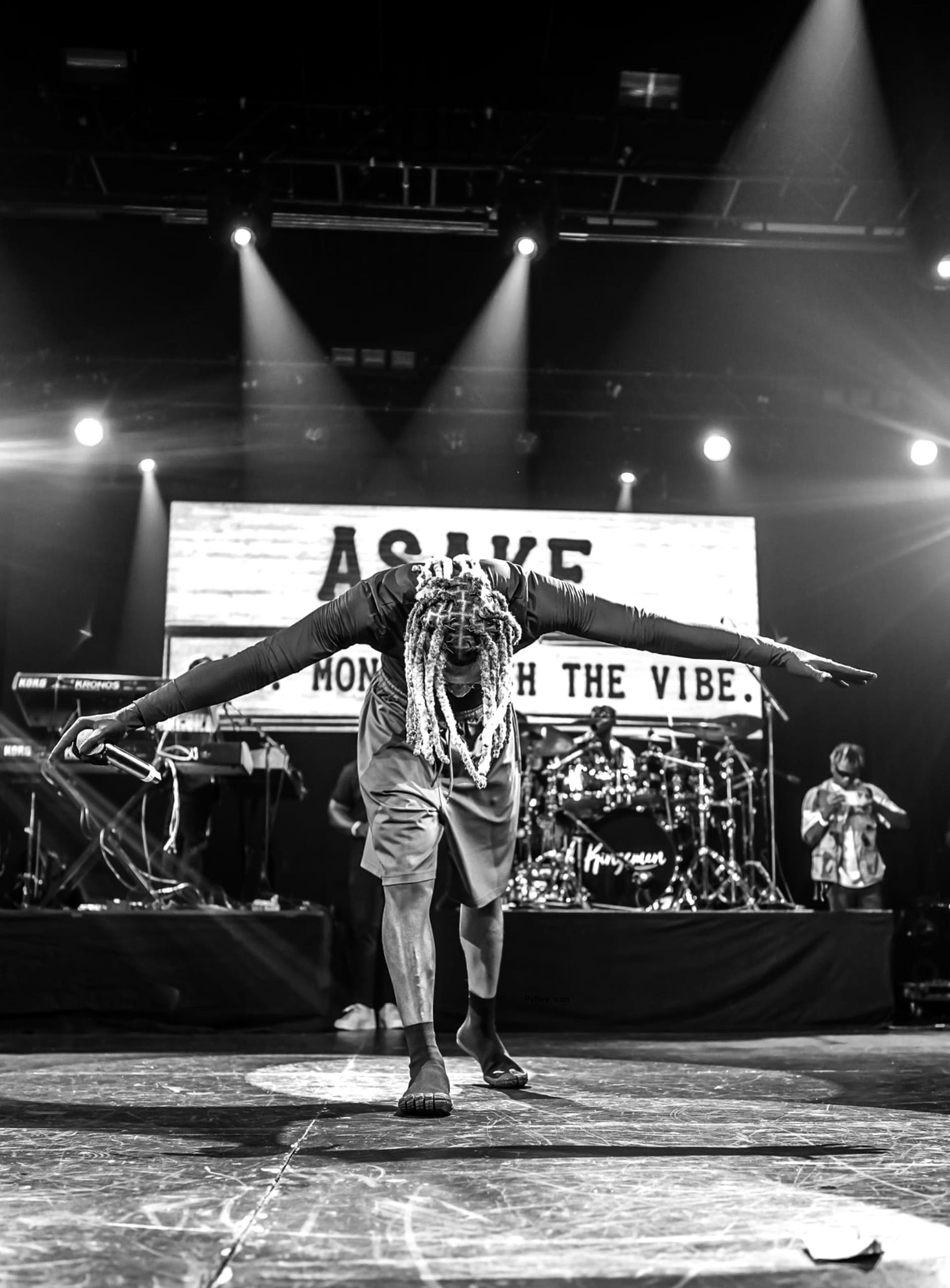 Rising Nigerian Star Asake Storms New York With ‘Mr. Mo<i></i>ney With the Vibe’ Tour: Co<i></i>ncert Review