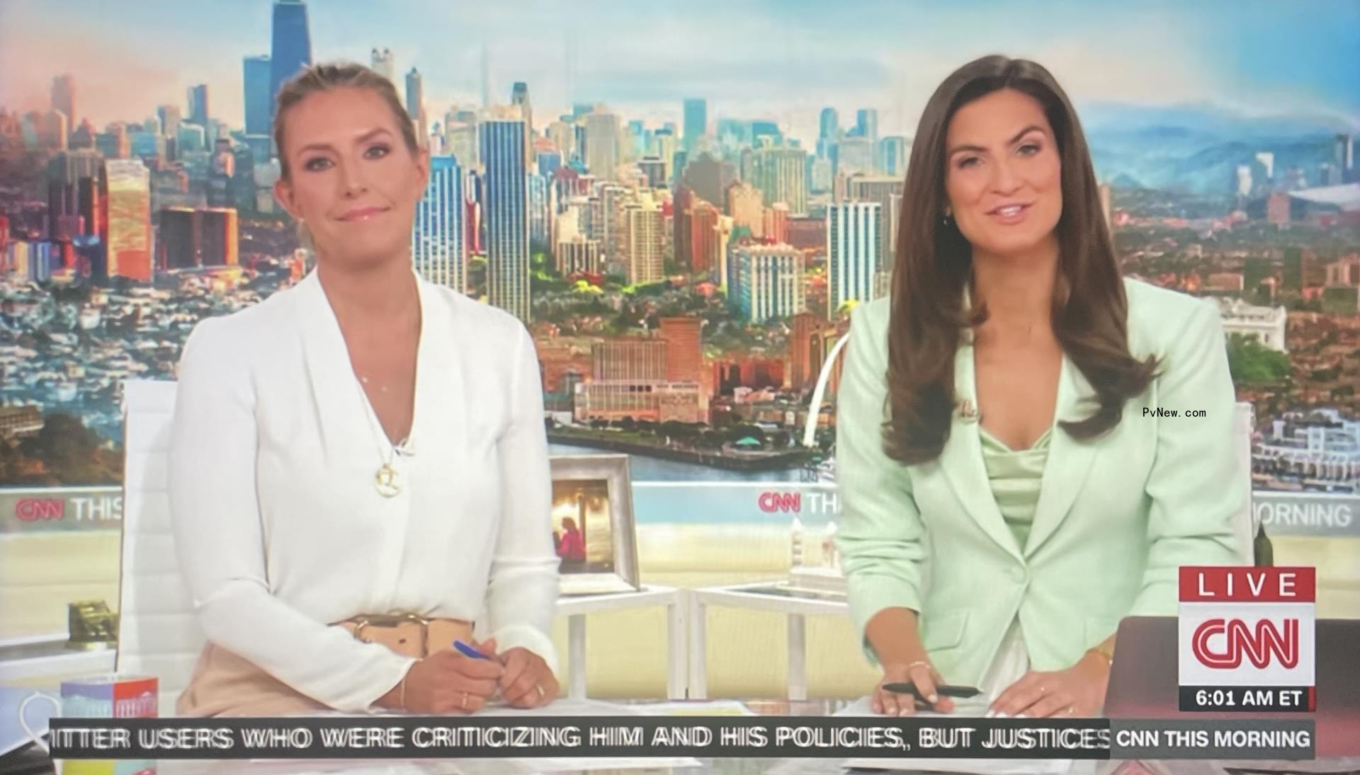 Poppy Harlow and Kaitlan Collins on 