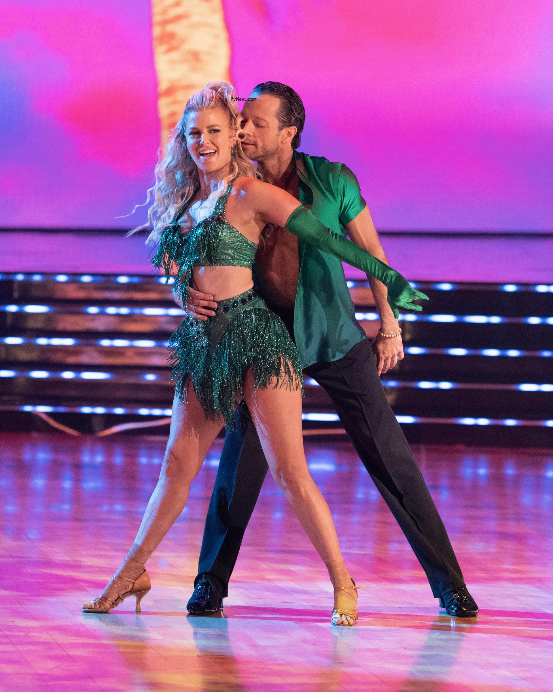 Pasha Pashkov and Ariana Madix dancing on 