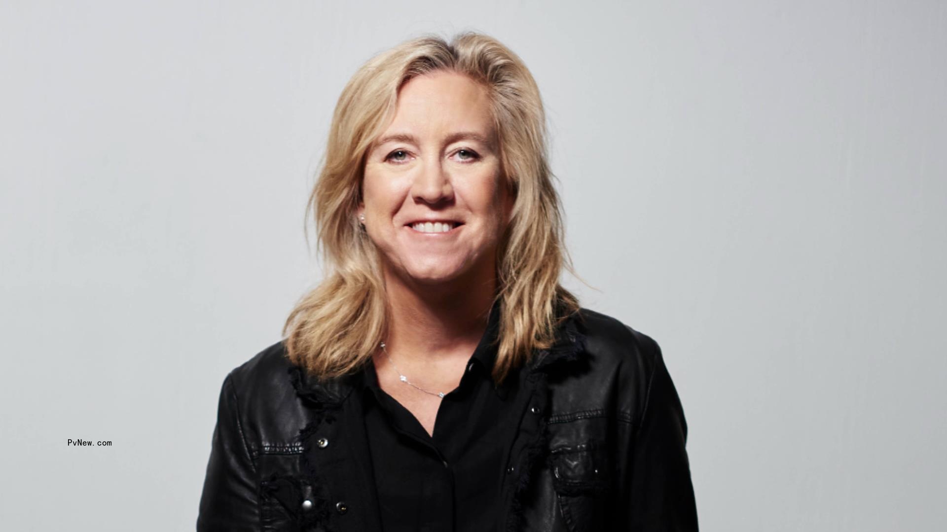 Leslie Iwerks on ‘Superpowered’ and Lessons From DC Comics: ‘You Just Have to Keep Trying as an Artist’