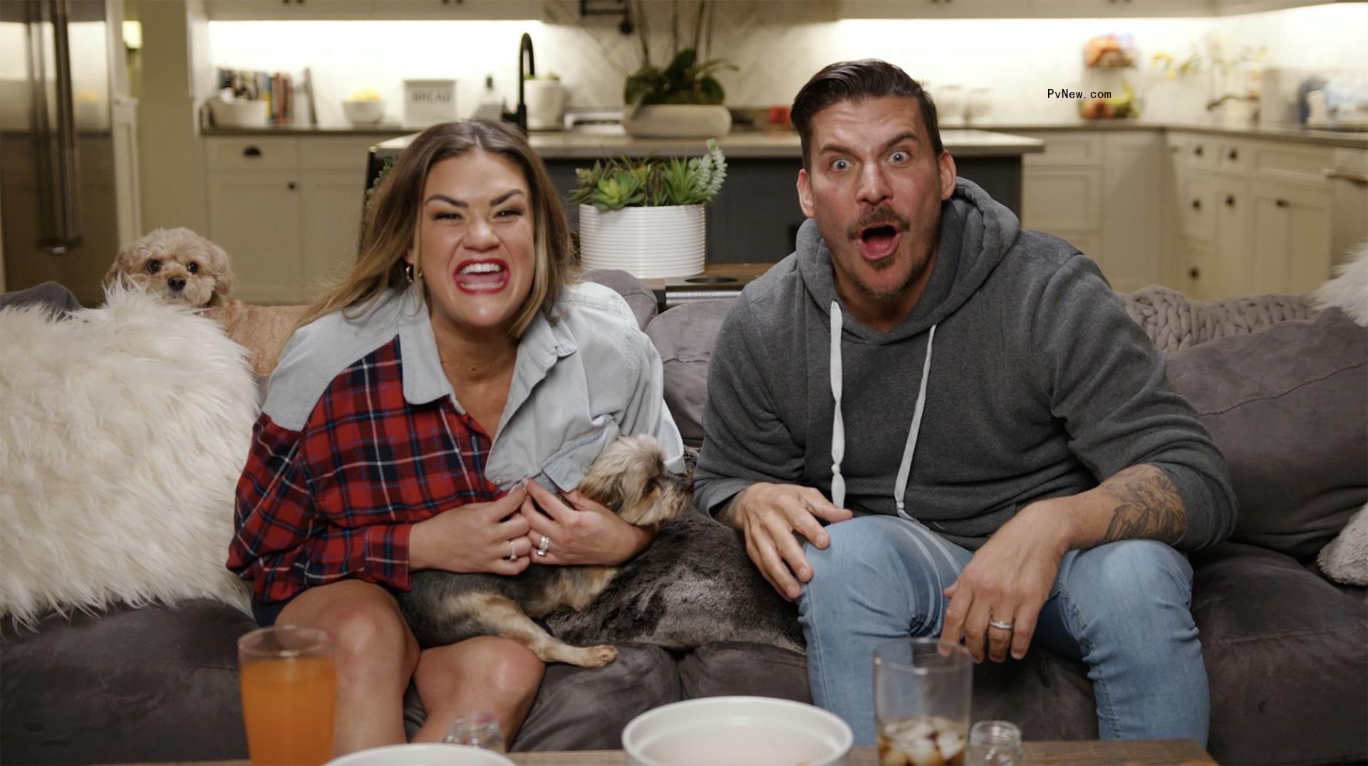 Brittany Cartwright and Jax Taylor reacting to 