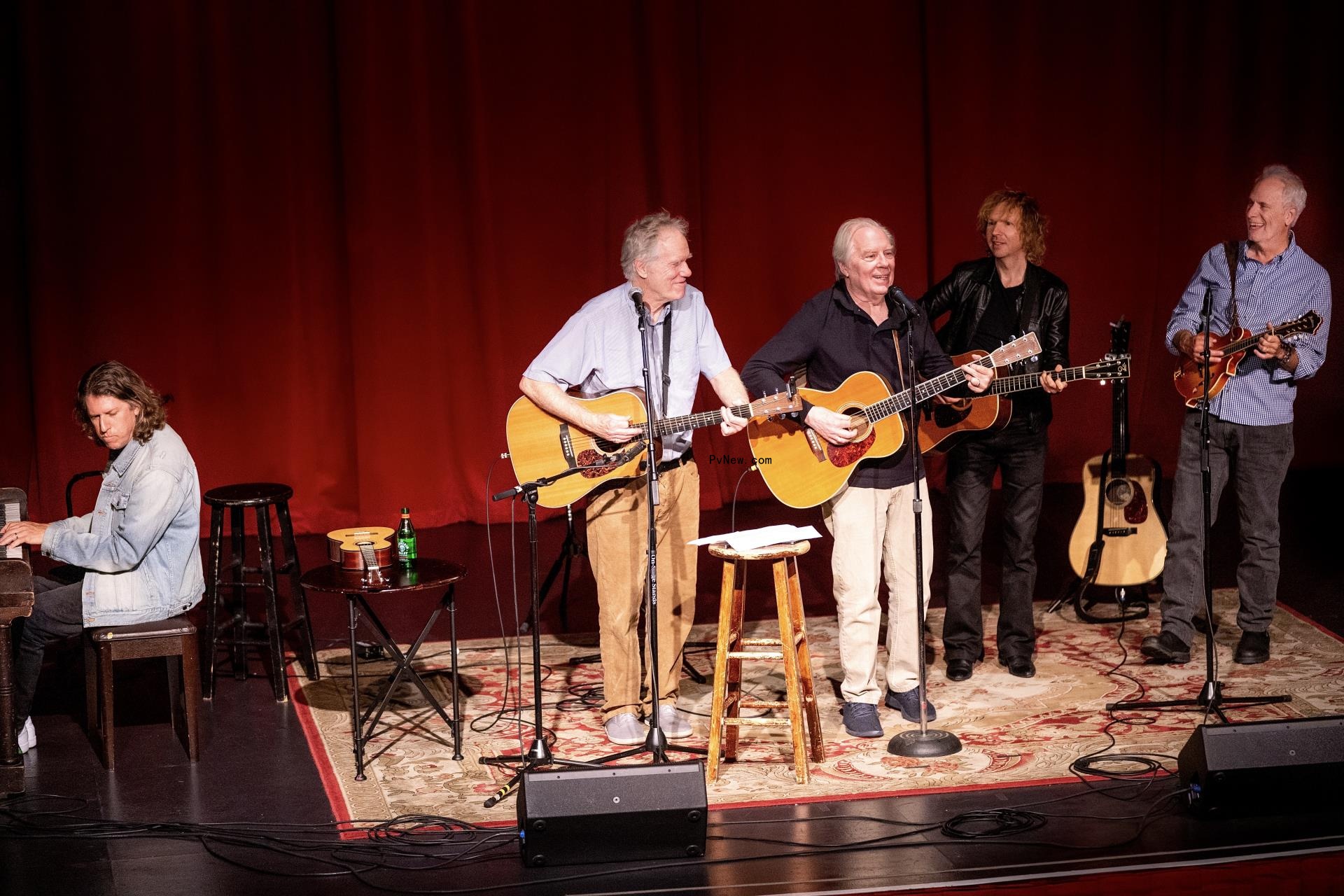 Loudon Wainwright, Beck and Spinal Tap’s Michael McKean and Christopher Guest Team Up With Judd Apatow for Benefit