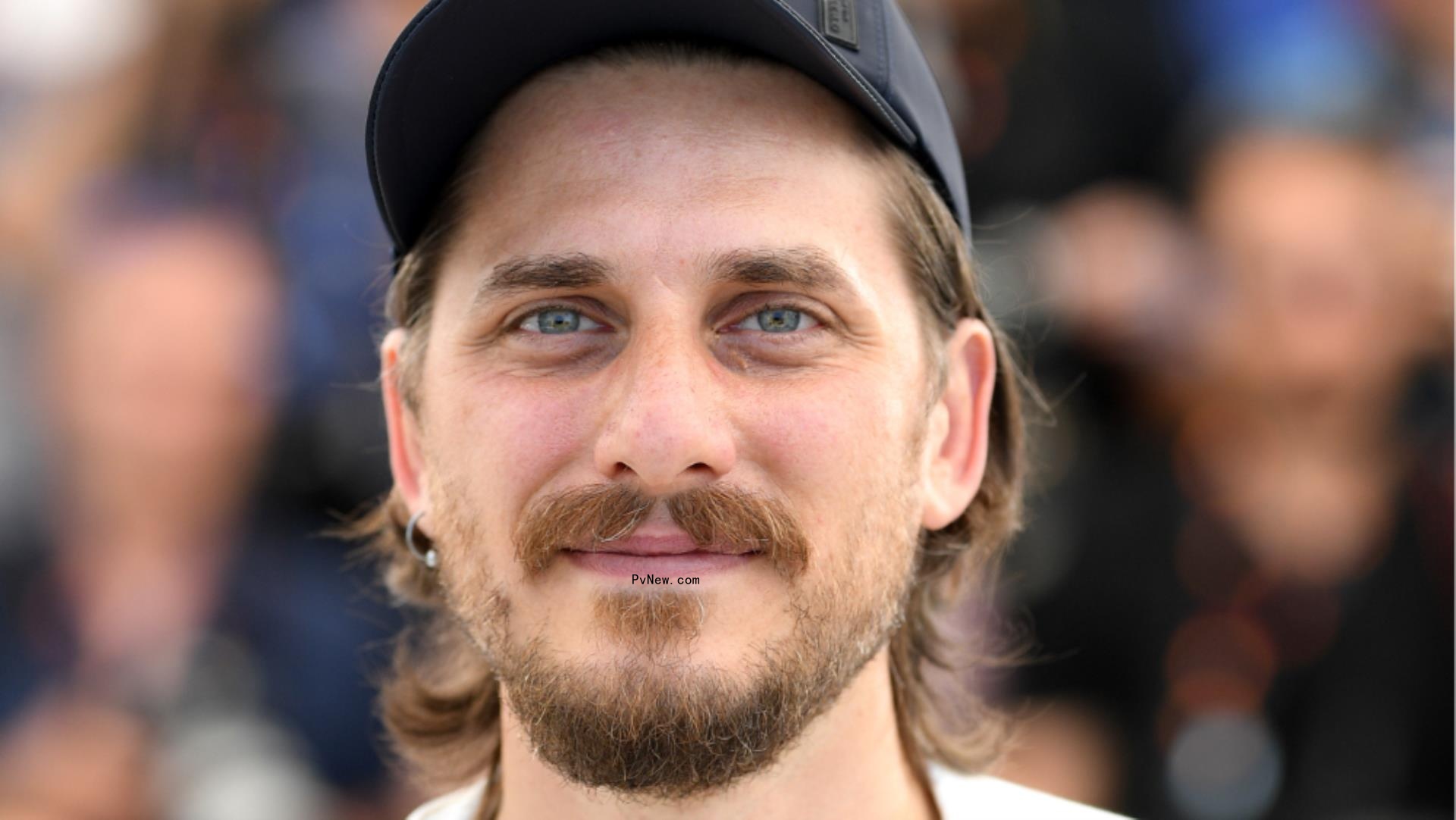 Luca Marinelli Cast as Mussolini in Joe Wright Series ‘M. Son of the Century’