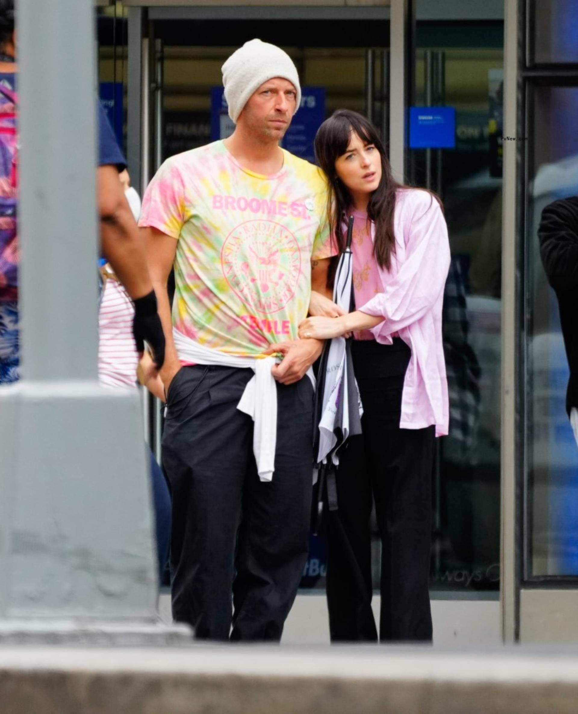 Chris Martin and Dakota Johnson. 