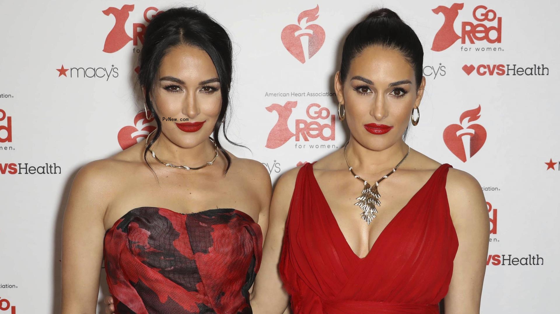 WWE’s Bella Twins Podcast Will Relaunch on Stitcher, iHeartRadio Podcast Awards 2022 Nominees Announced (Podcast News Roundup)