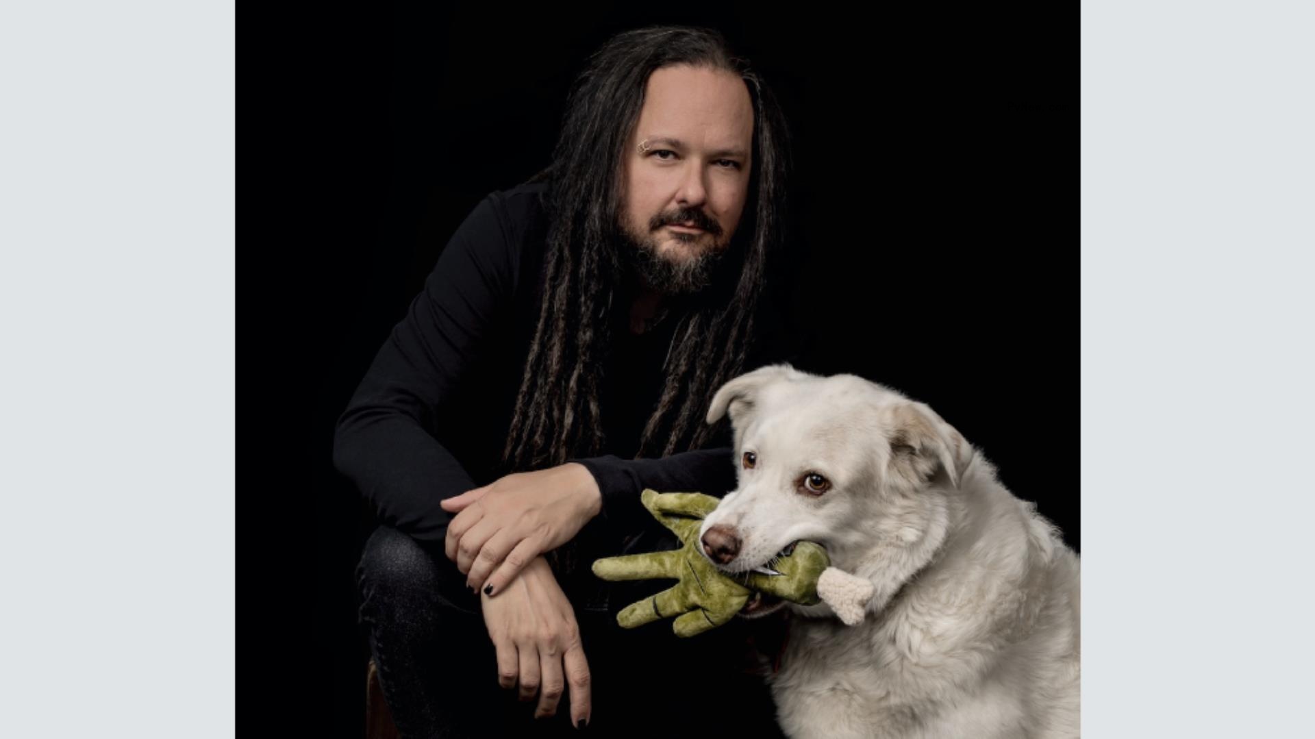 Korn’s Jo<i></i>nathan Davis Talks Freak on a Leash, His New Horror- and Rock-Themed Line of Pet Products