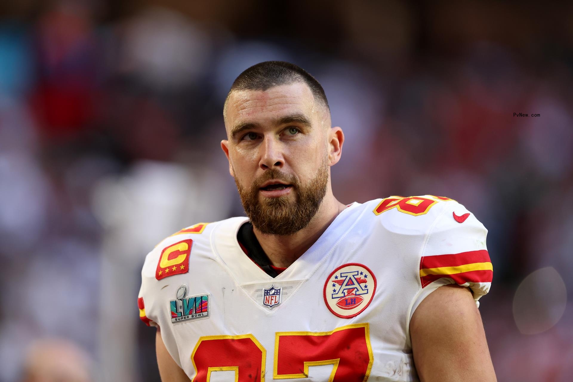 Travis Kelce in unifrom.