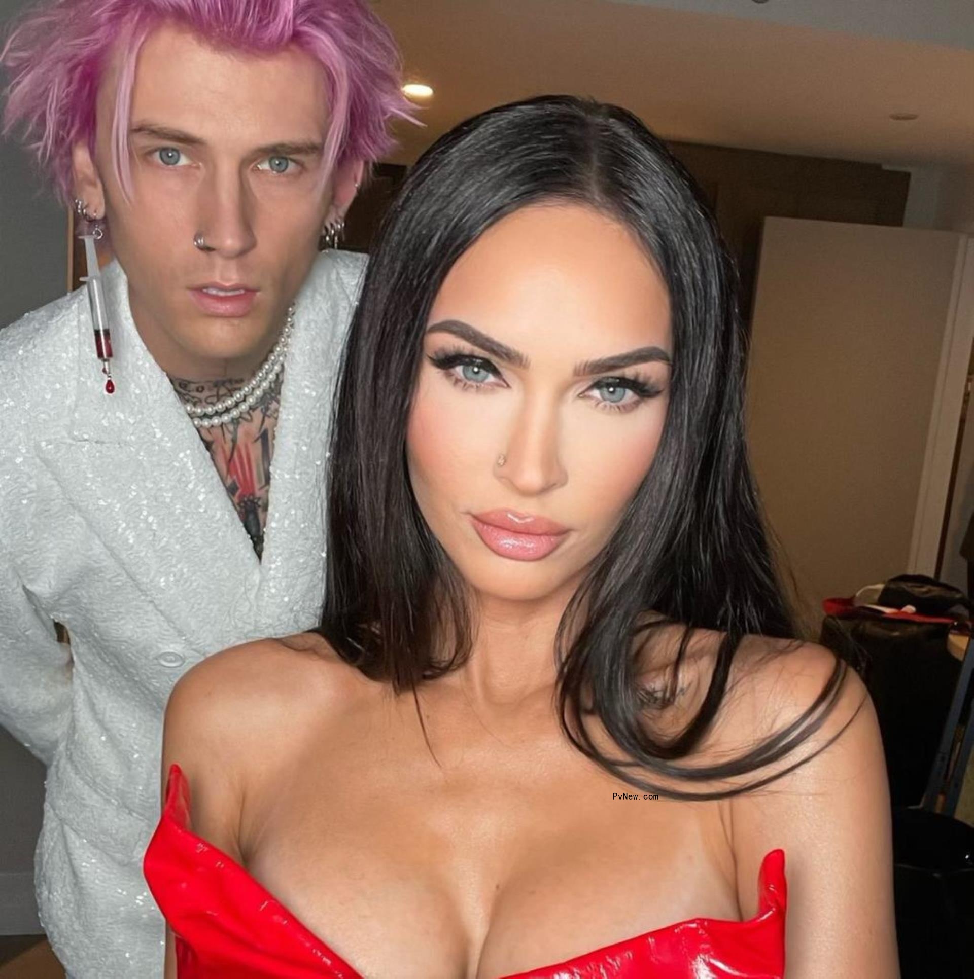 Machine Gun Kelly and Megan Fox in a selfie. 