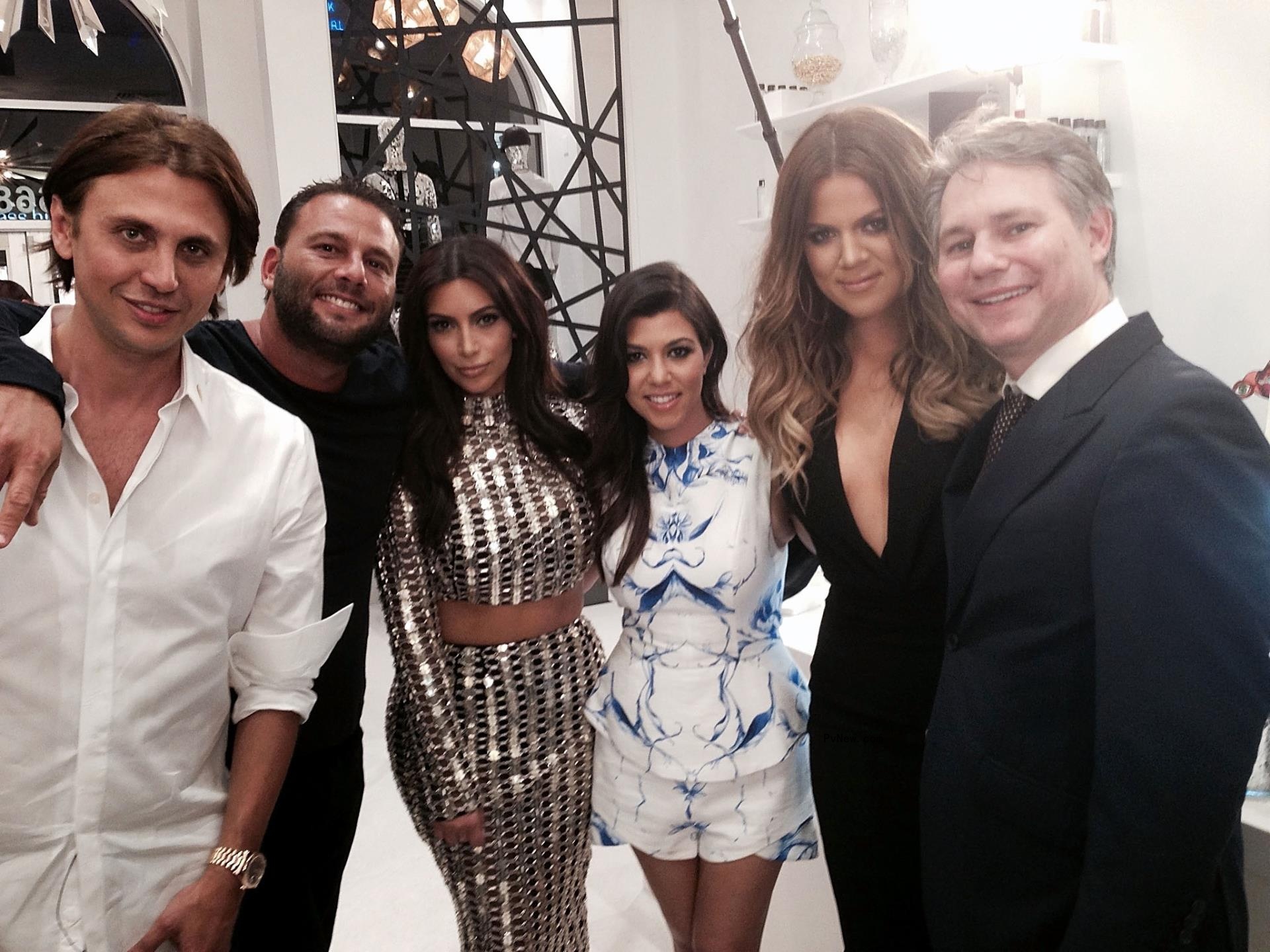 Jo<i></i>nathan Cheban, Dave Grutman, Kim Kardashian, Kourtney Kardashian, Khloe Kardashian and DuJour Media Founder, Jason Binn in 2014