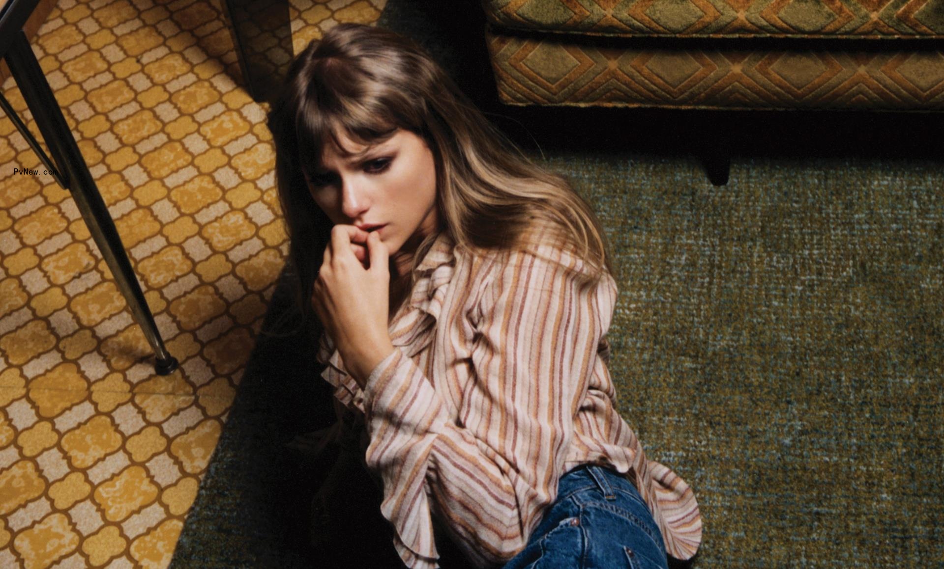 Taylor Swift Releases Deluxe ‘3 am‘ Edition of ‘Midnights’ With Seven Bo<i></i>nus Tracks