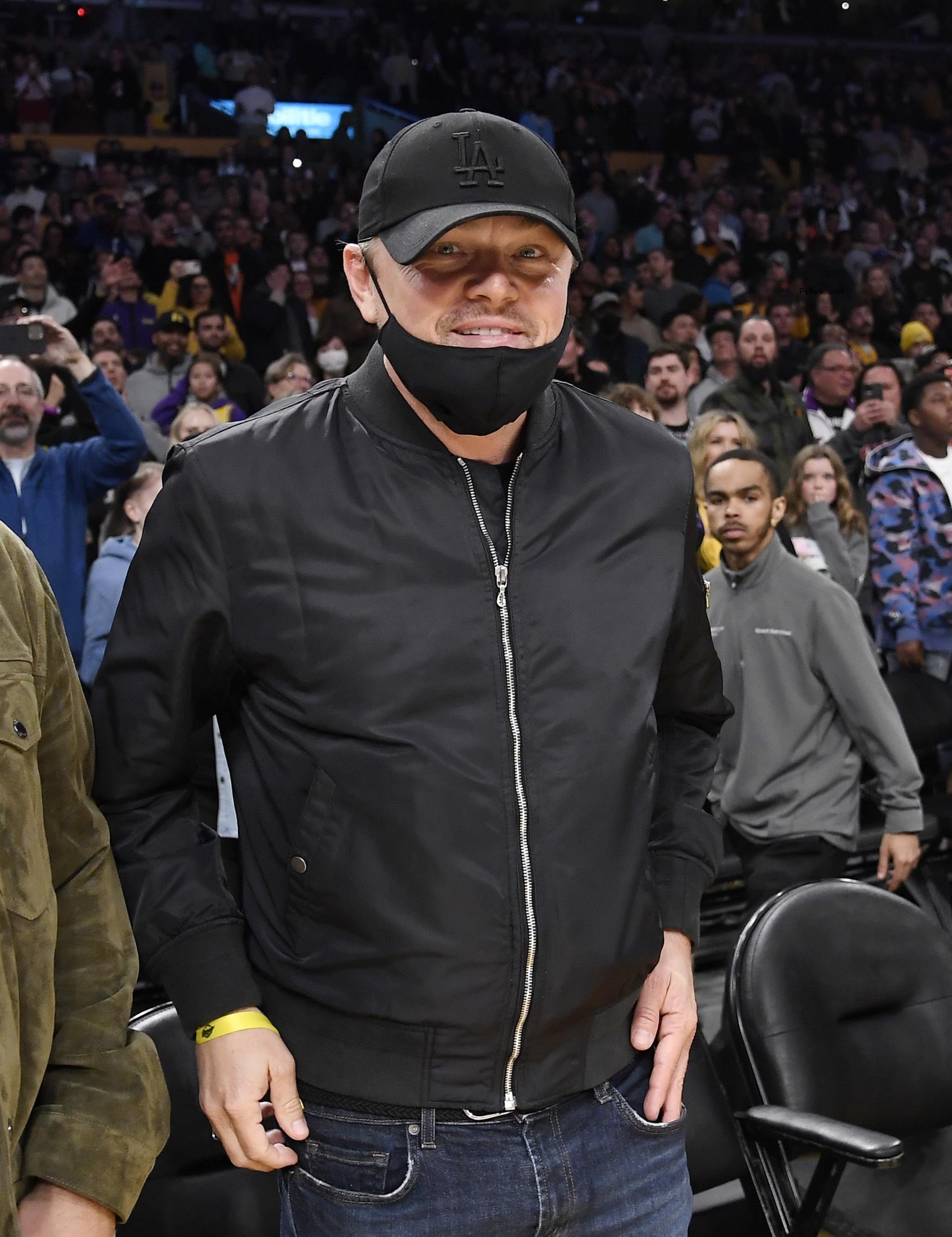 Leo<i></i>nardo DiCaprio at January 2023 Lakers game